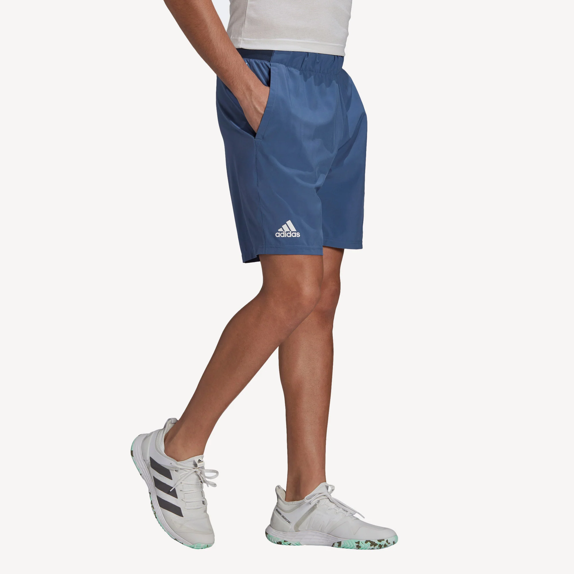 adidas Club Men's Stretch Woven 7-Inch Tennis Shorts - Image 3
