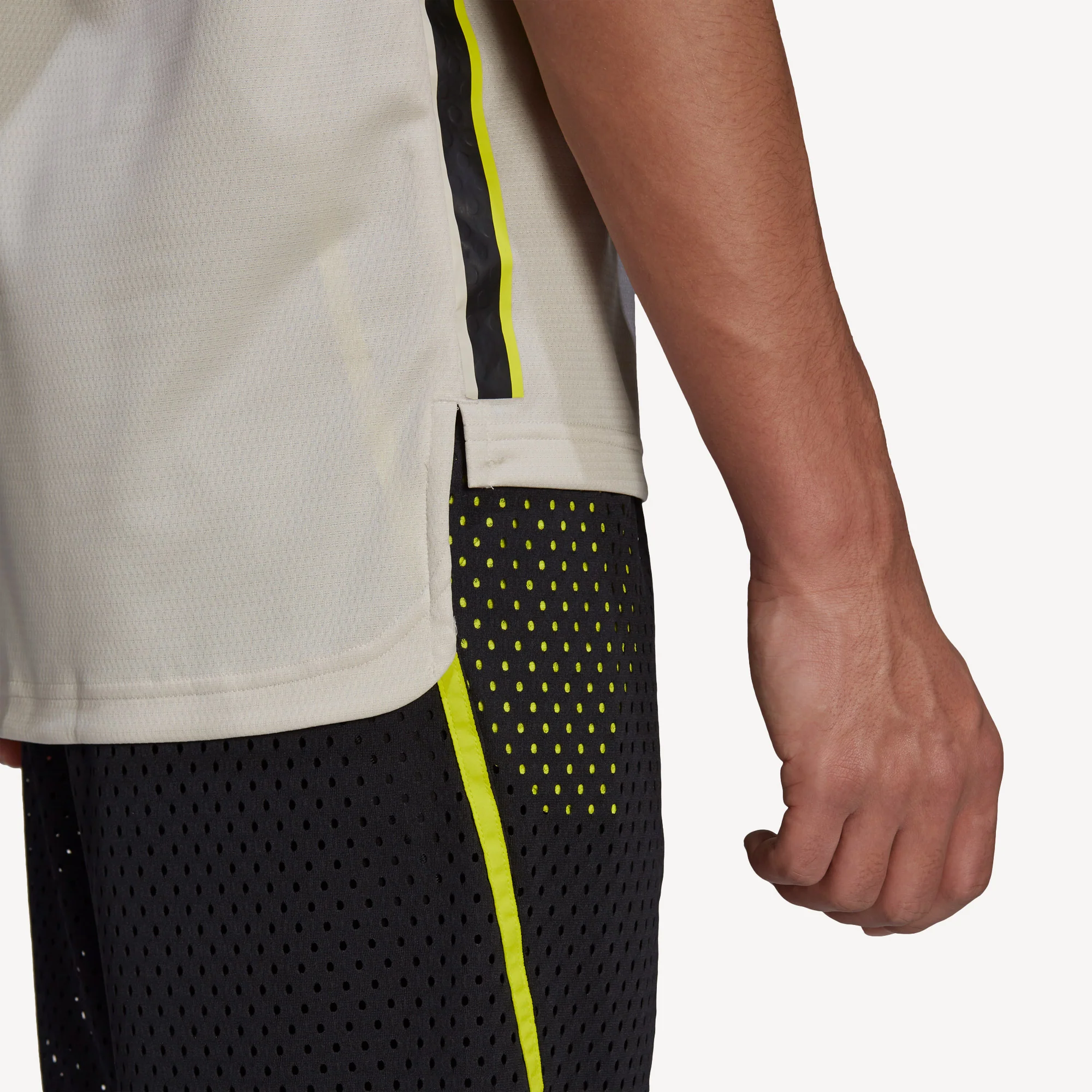 adidas Primeblue Heat Ready Men's Sleeveless Tennis Shirt - Image 4