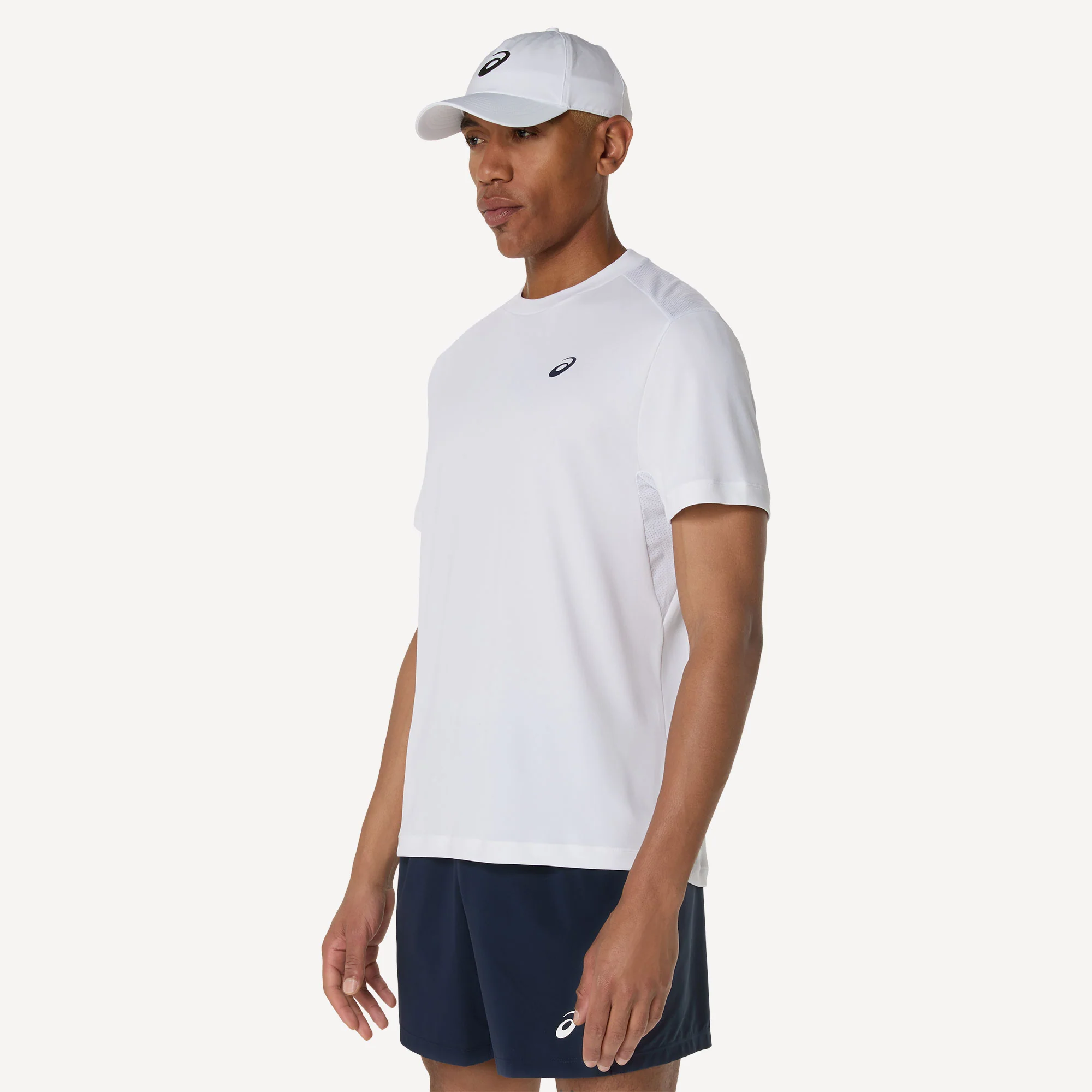ASICS Court Men's Tennis Shirt - Image 3