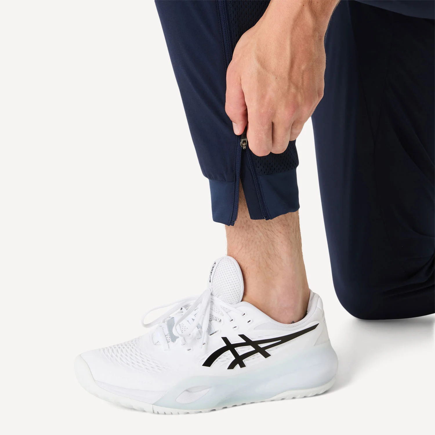 ASICS Match Men's Tennis Pants - Image 5