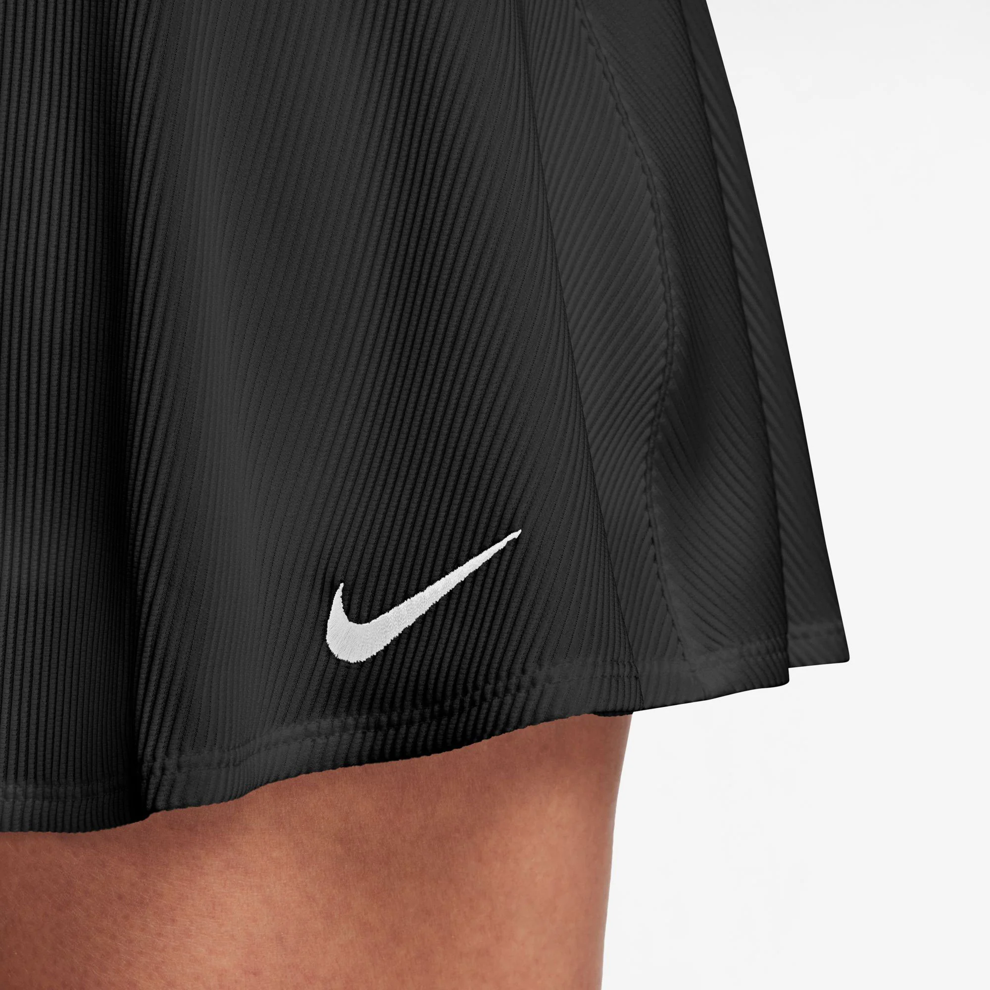 Nike Advantage Women's Dri-FIT Regular Tennis Skirt - Image 3