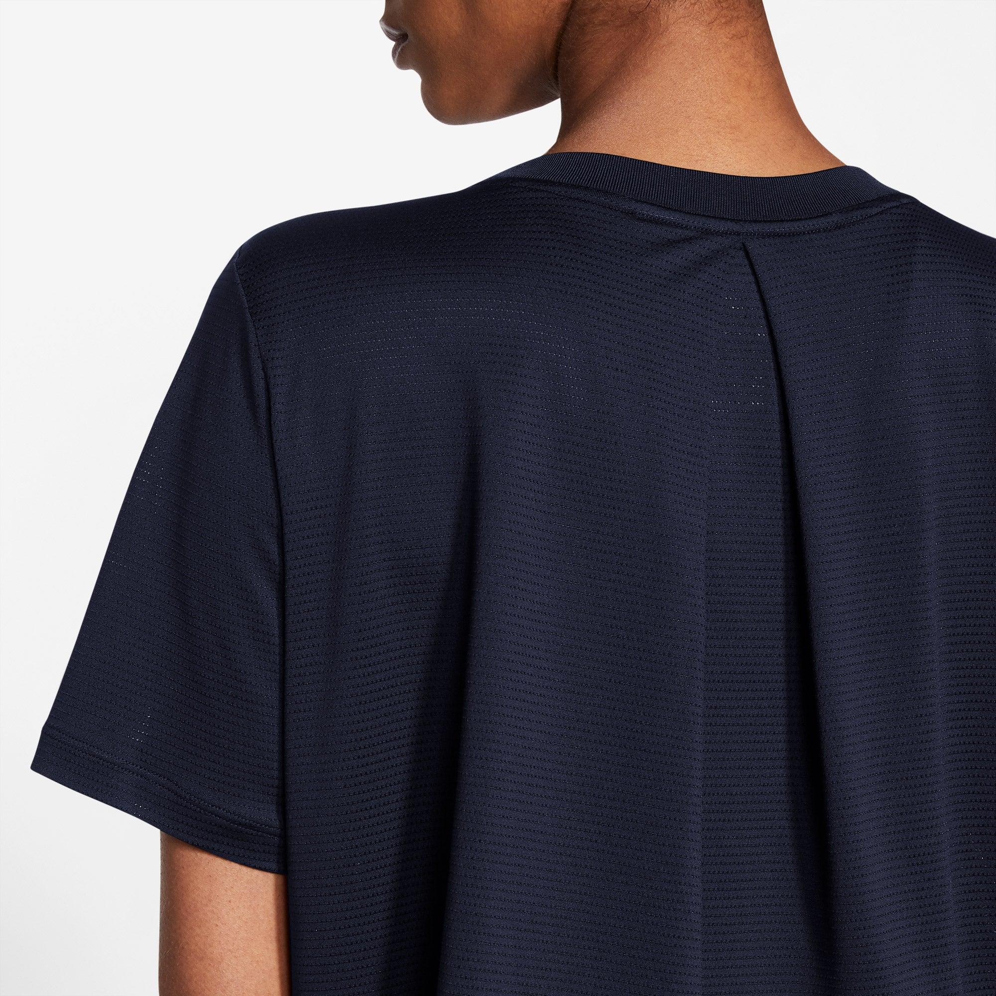 Nike Dri-Fit Advantage Women's Tennis Shirt - Image 3