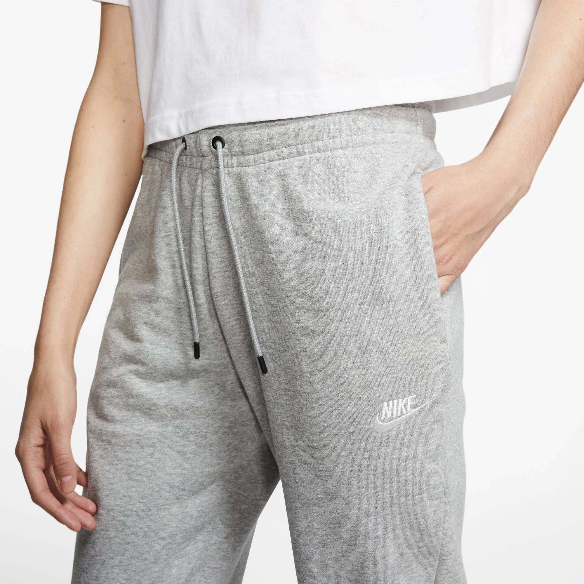 Nike Essential Women's Fleece Pants - Image 4