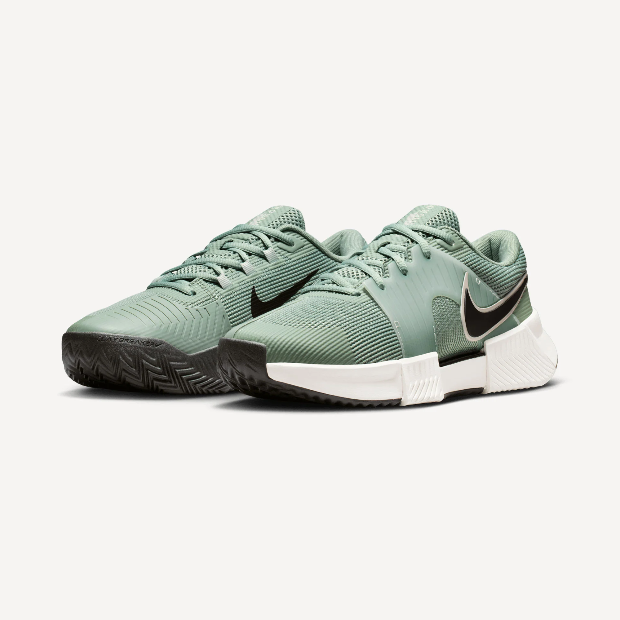Nike GP Challenge 1.5 Women's Clay Court Tennis Shoes - Image 4