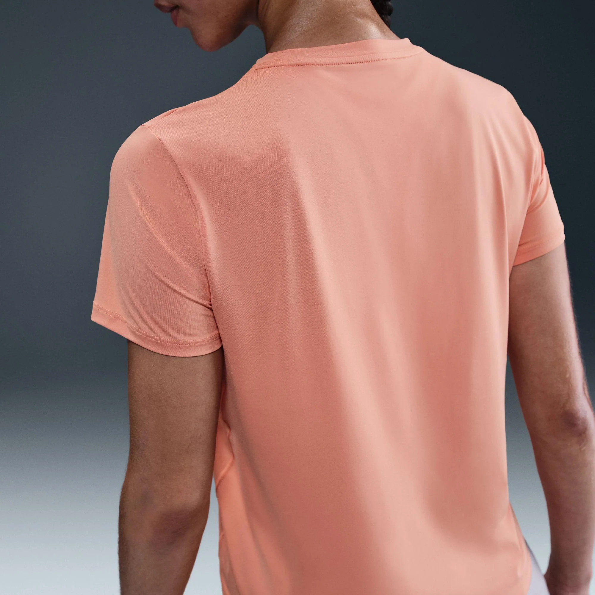 Nike One Dri-FIT Classic Women's Shirt - Image 2