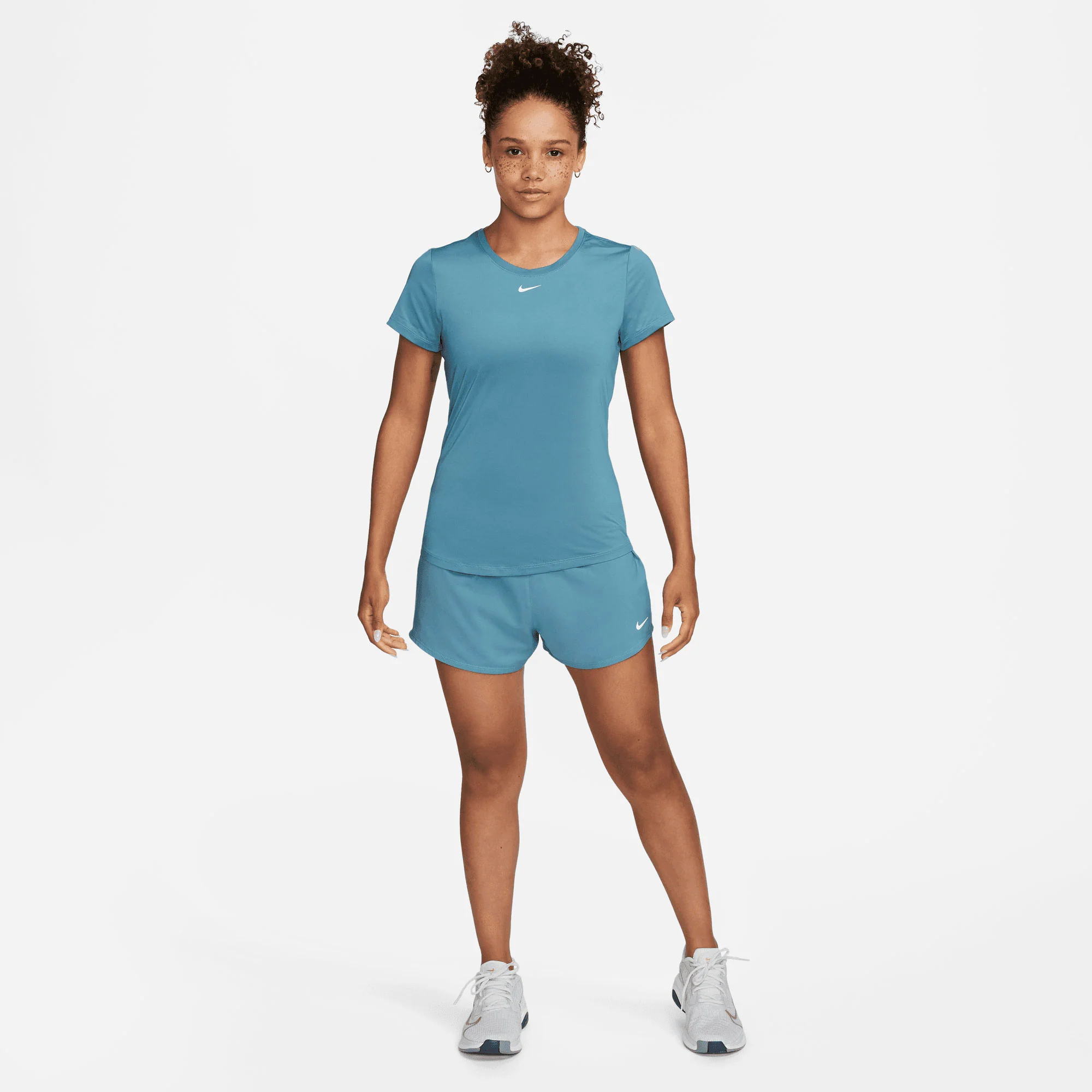 Nike One Dri-FIT Women's Slim Fit Shirt - Image 4