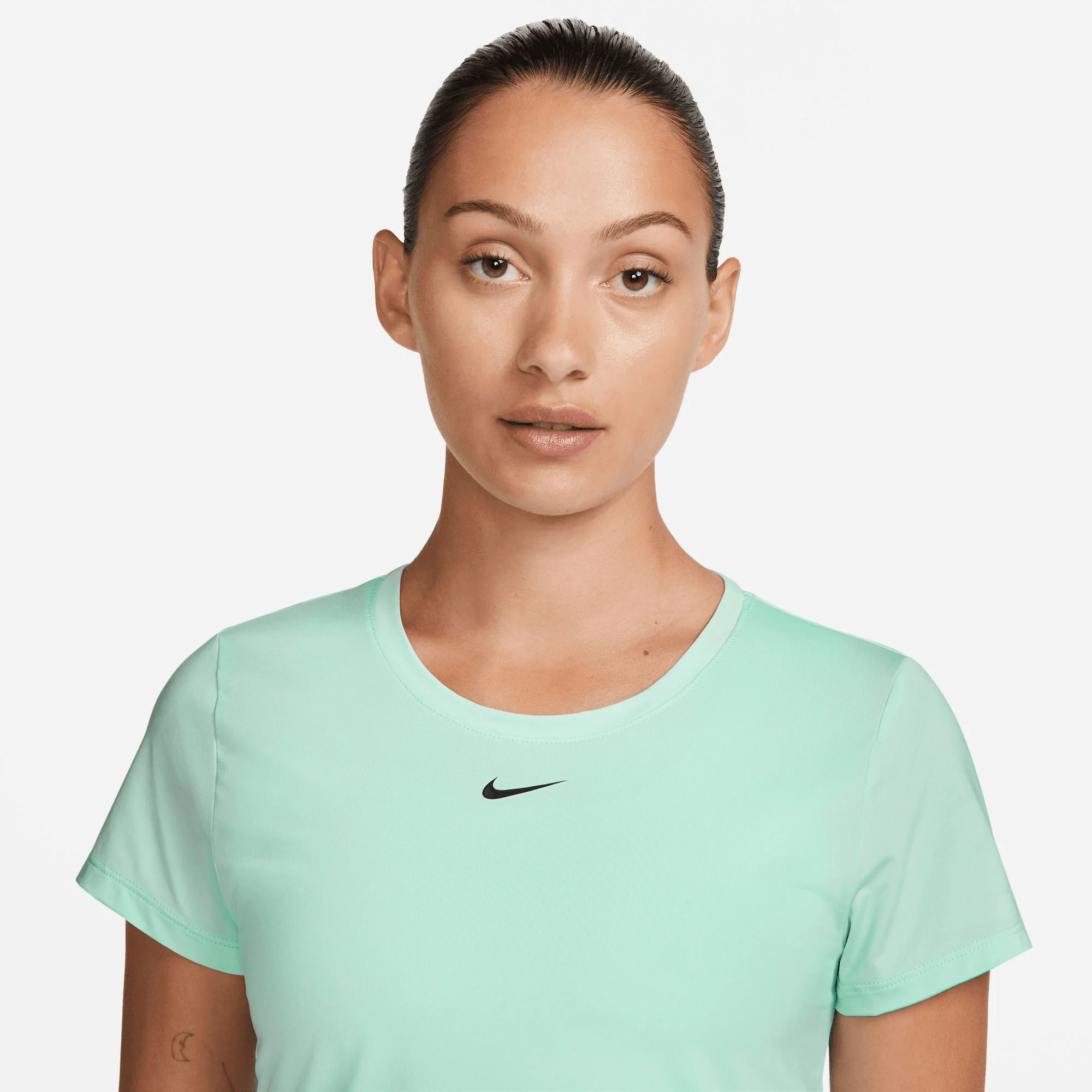 Nike One Dri-FIT Women's Slim Top - Image 3