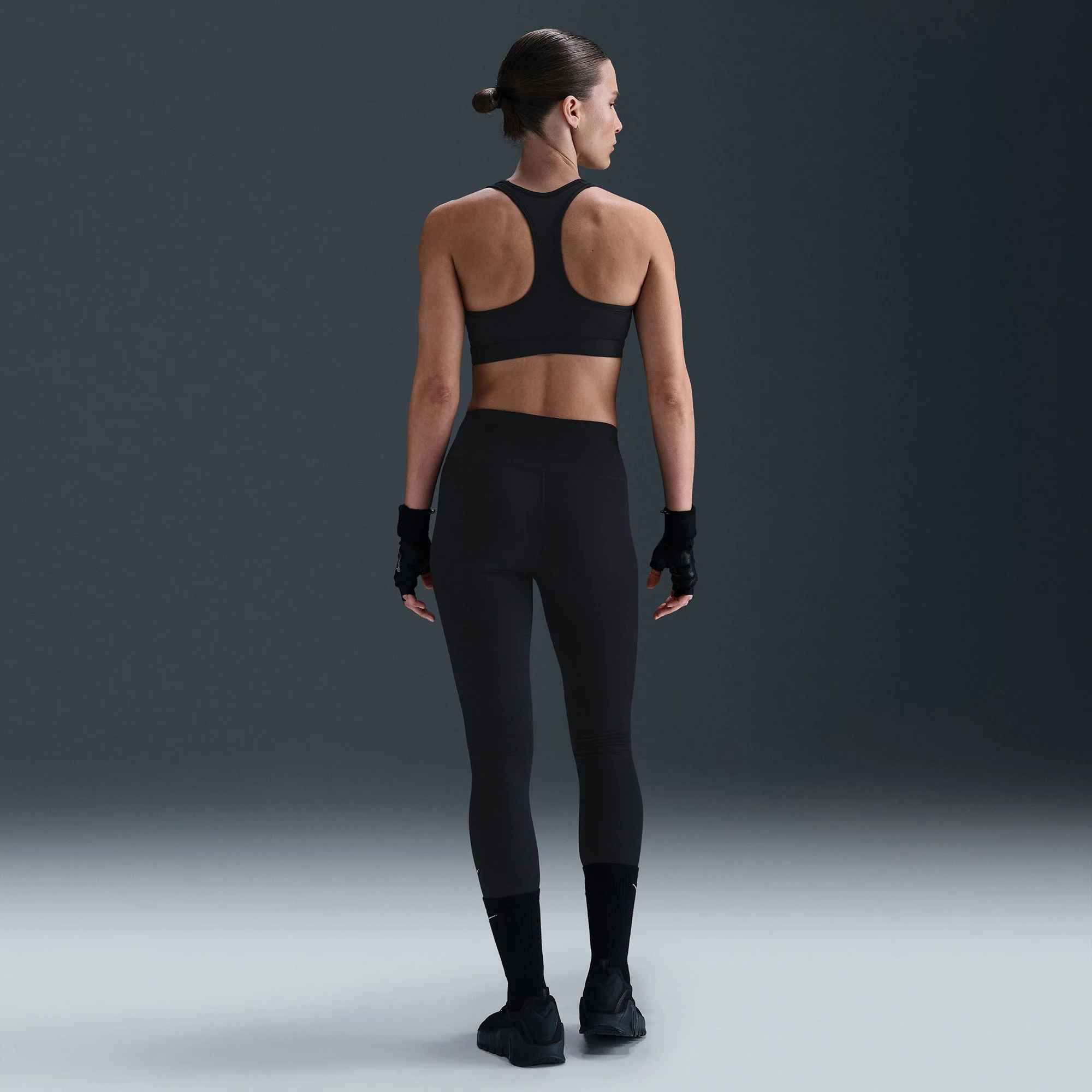 Nike One Women's Dri-FIT High-Waisted Leggings - Image 2