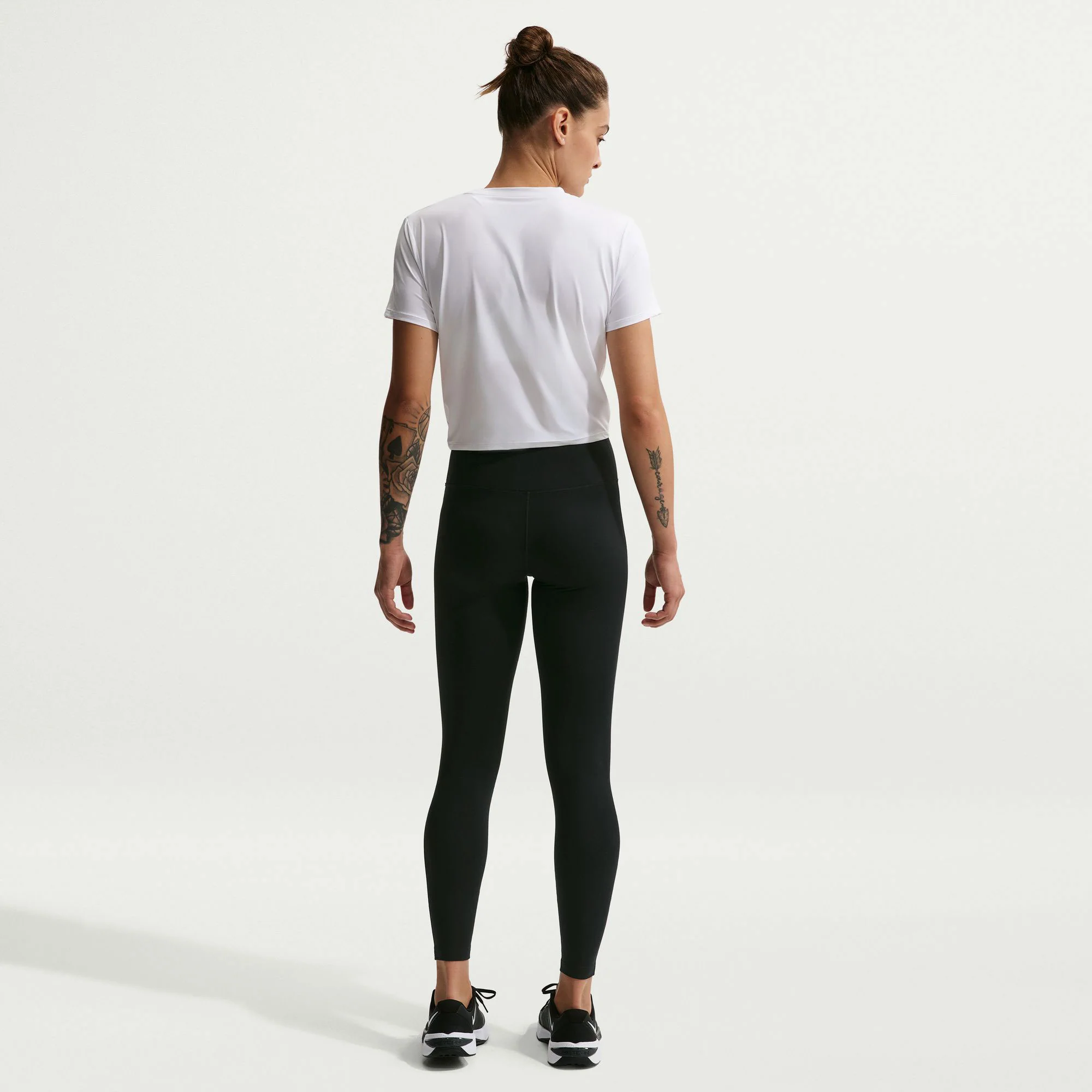 Nike One Women's Seamless High-Waisted Leggings - Image 2