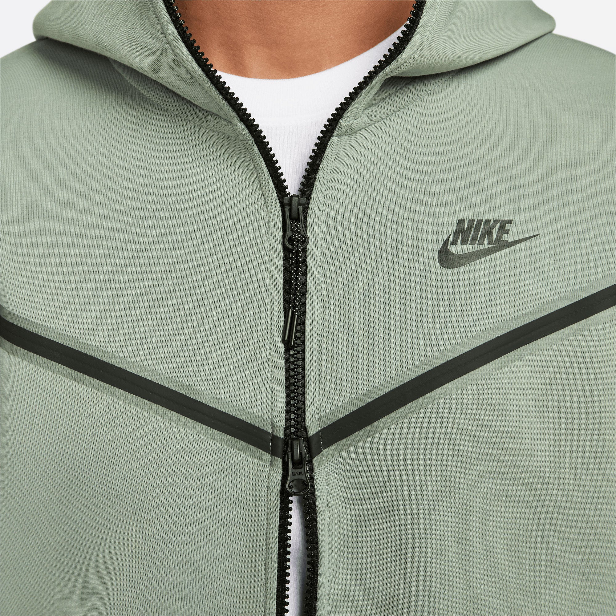 Nike Tech Fleece Men's Full-Zip Hoodie - Image 5