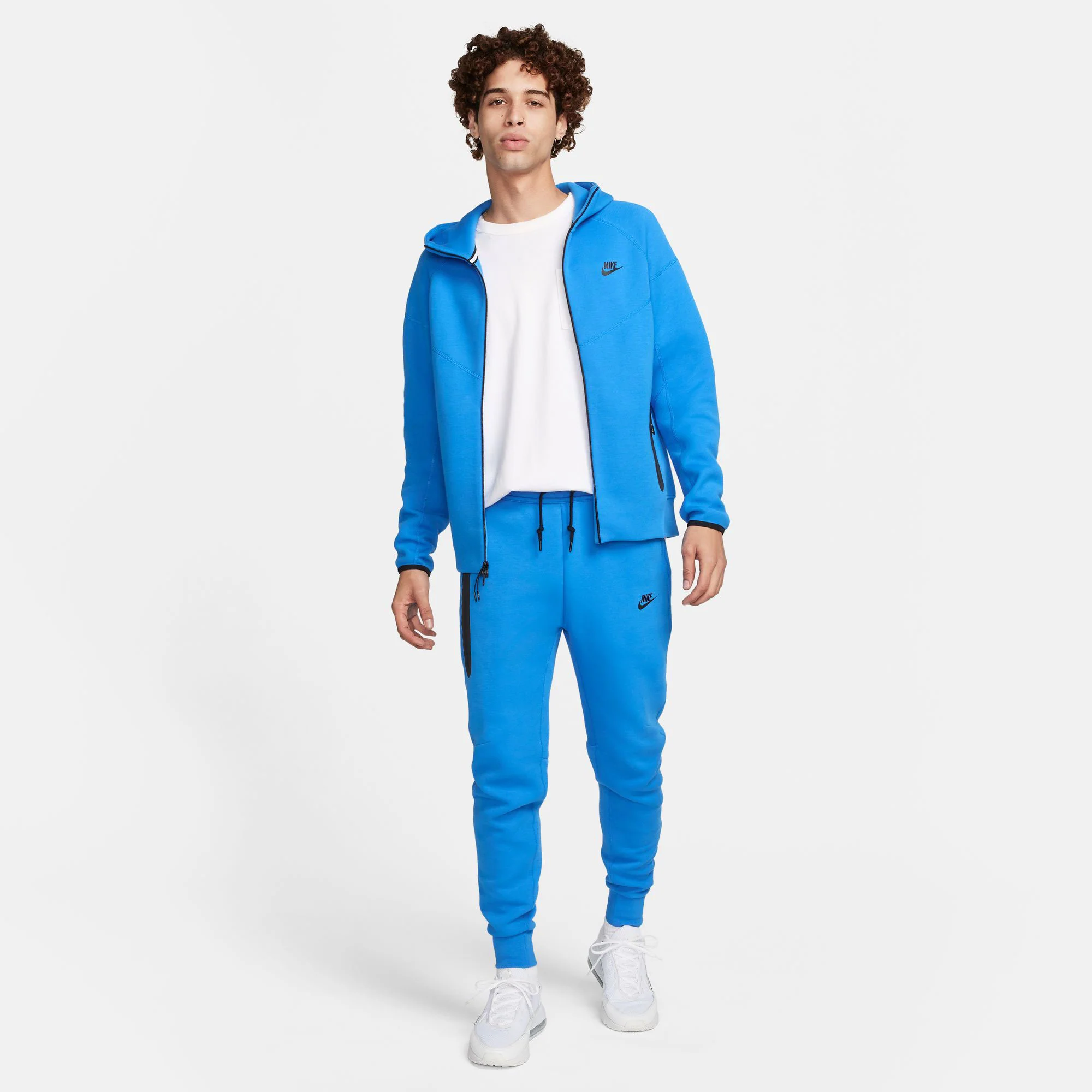 Nike Tech Fleece Men's Full-Zip Hoodie - Image 8