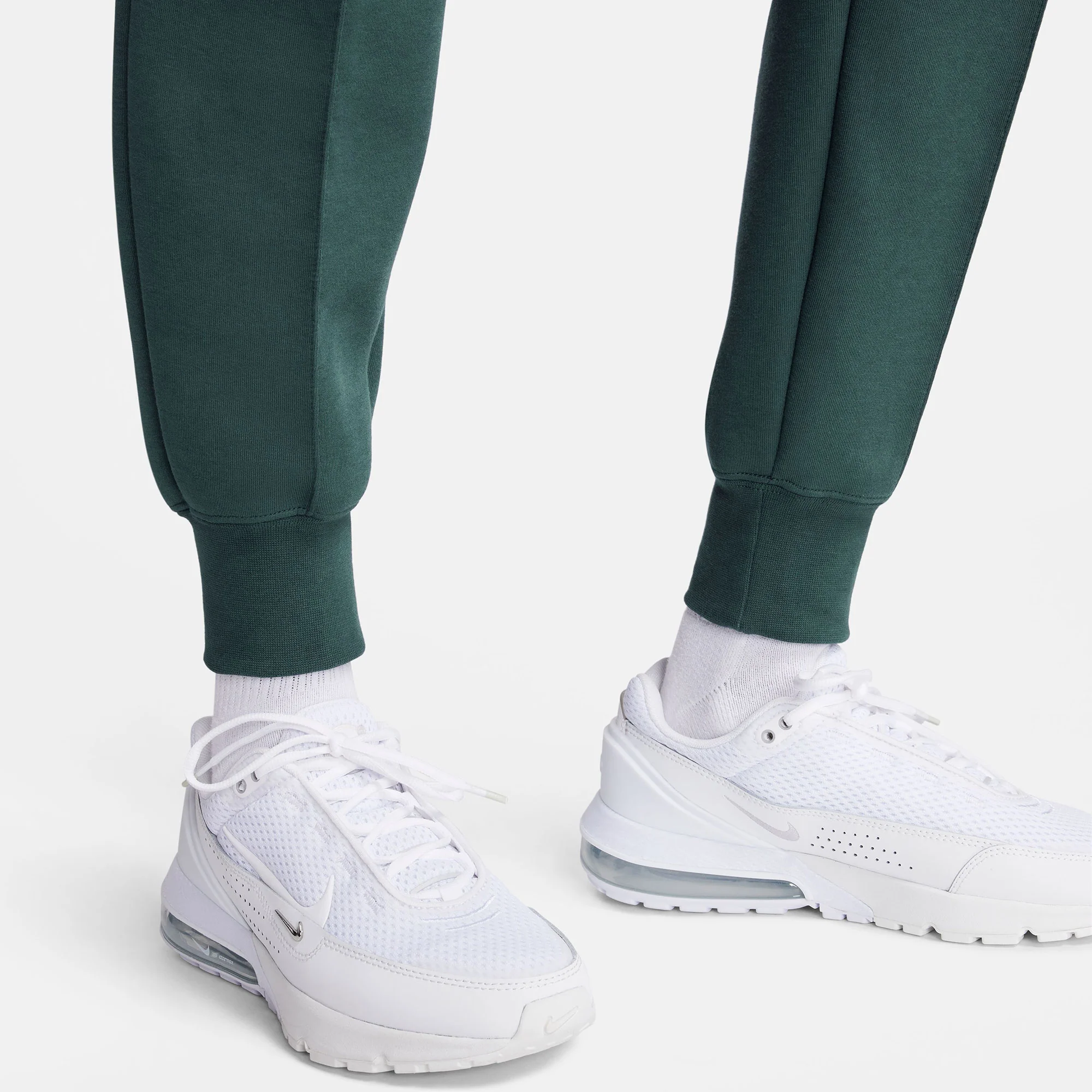 Nike Tech Fleece Women's Mid-Rise Pants - Image 6
