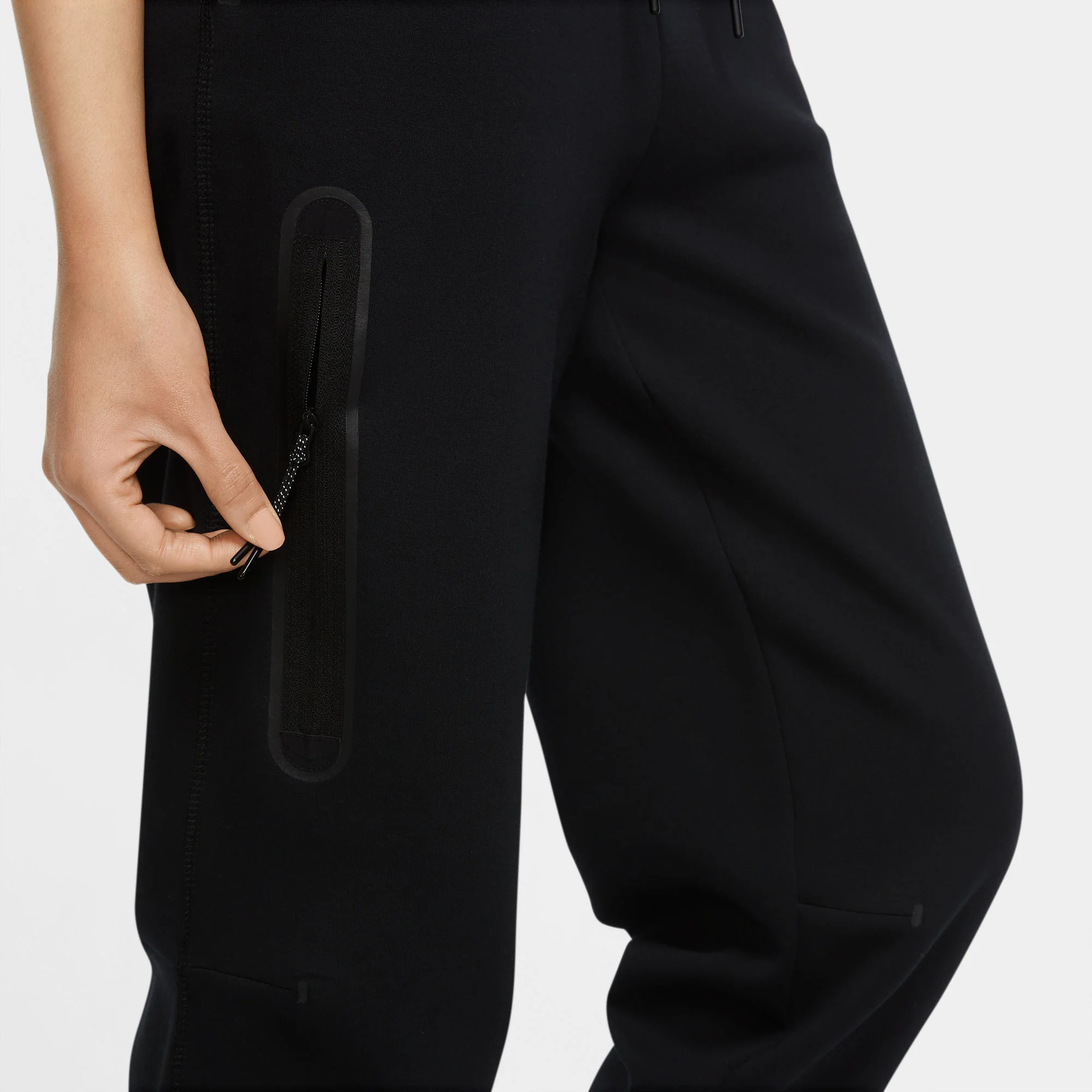 Nike Tech Fleece Women's Pants - Image 5