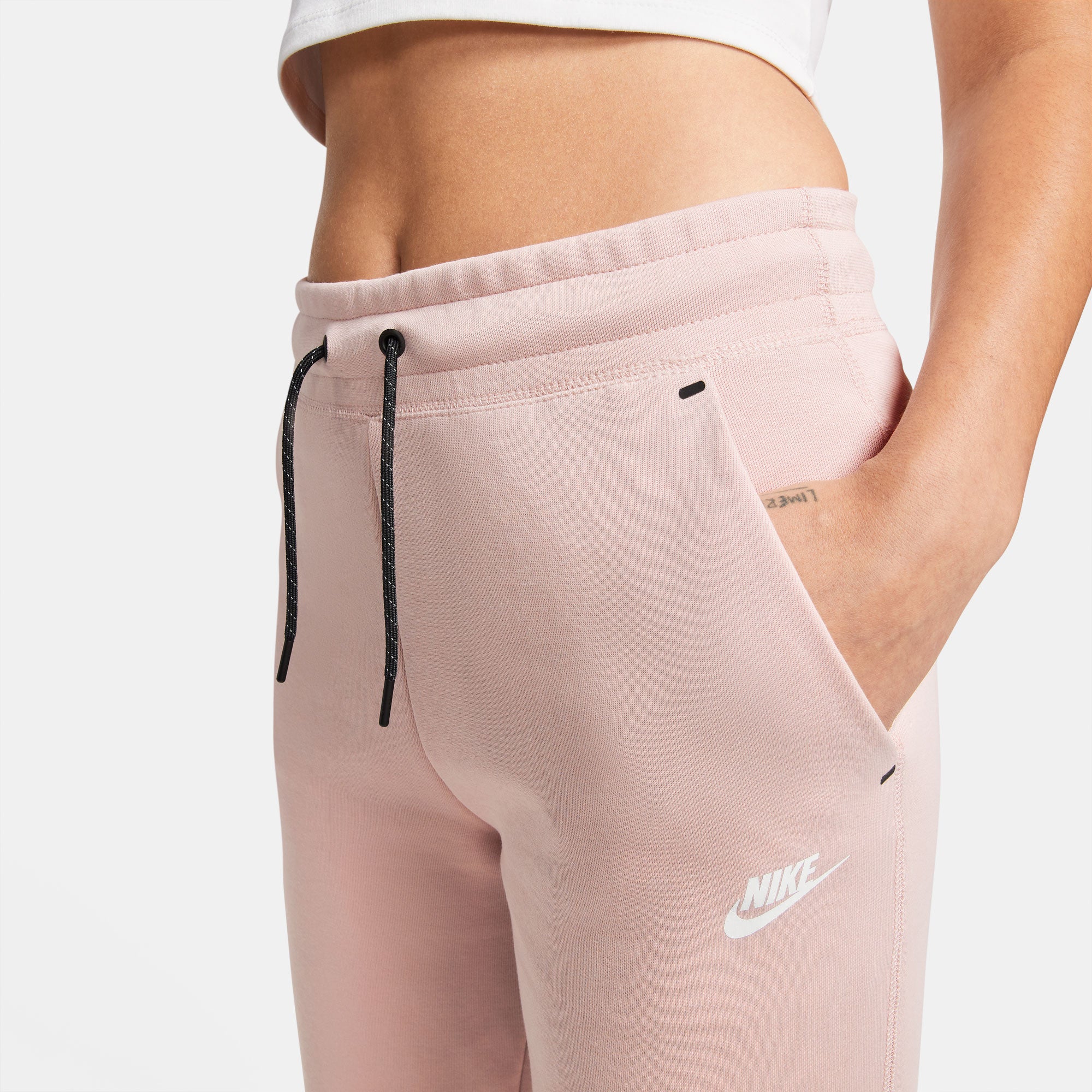 Nike Tech Fleece Women's Pants - Image 4