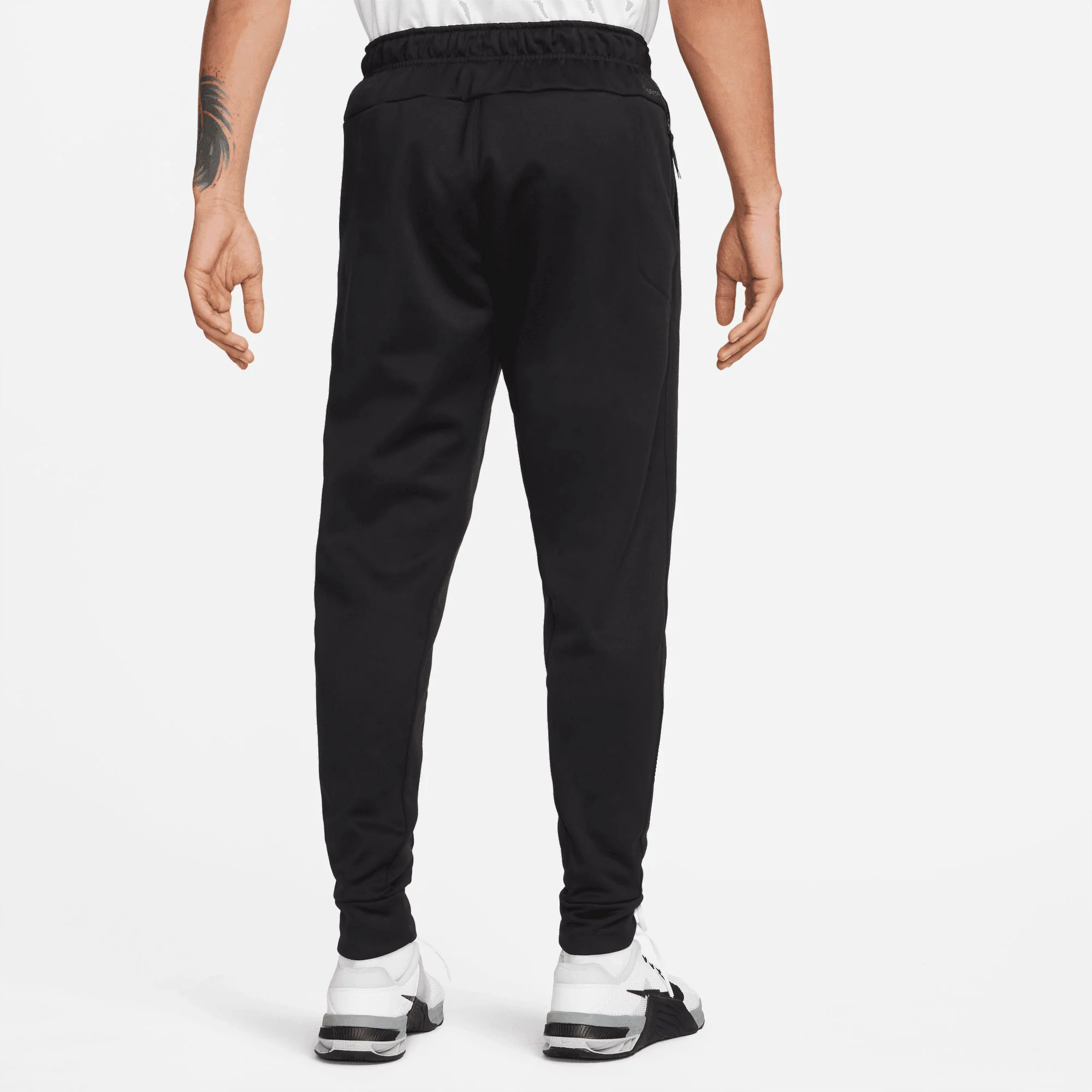 Nike Thema-FIT Men's Tapered Pants - Image 2