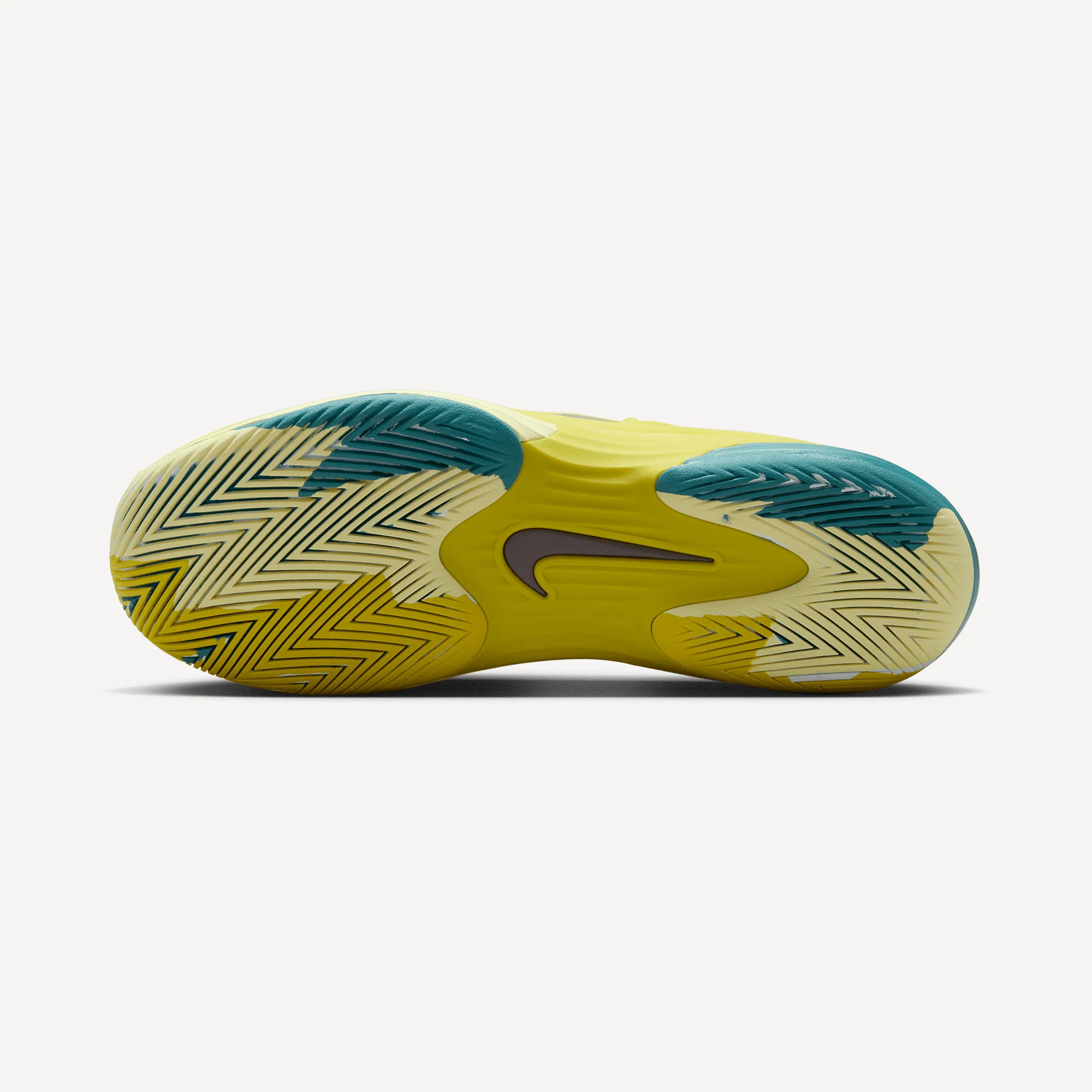 Nike Vapor 12 PRM Men's Hard Court Tennis Shoes - Image 2