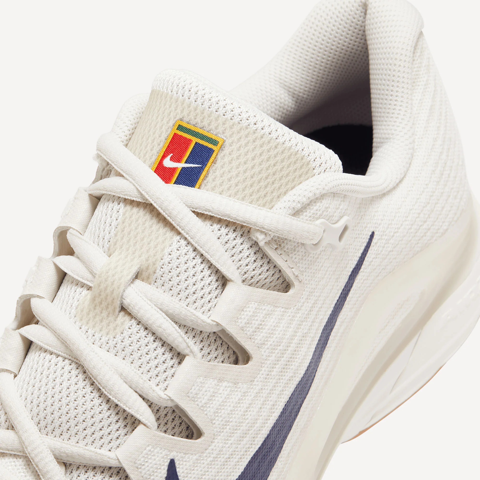 Nike Vapor 12 Women's Hard Court Tennis Shoes - Image 7