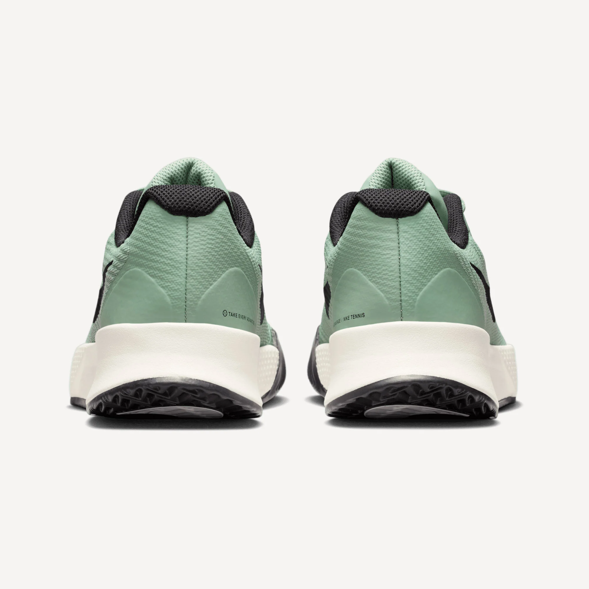 Nike Vapor Lite 3 Women's Clay Court Tennis Shoes - Image 5