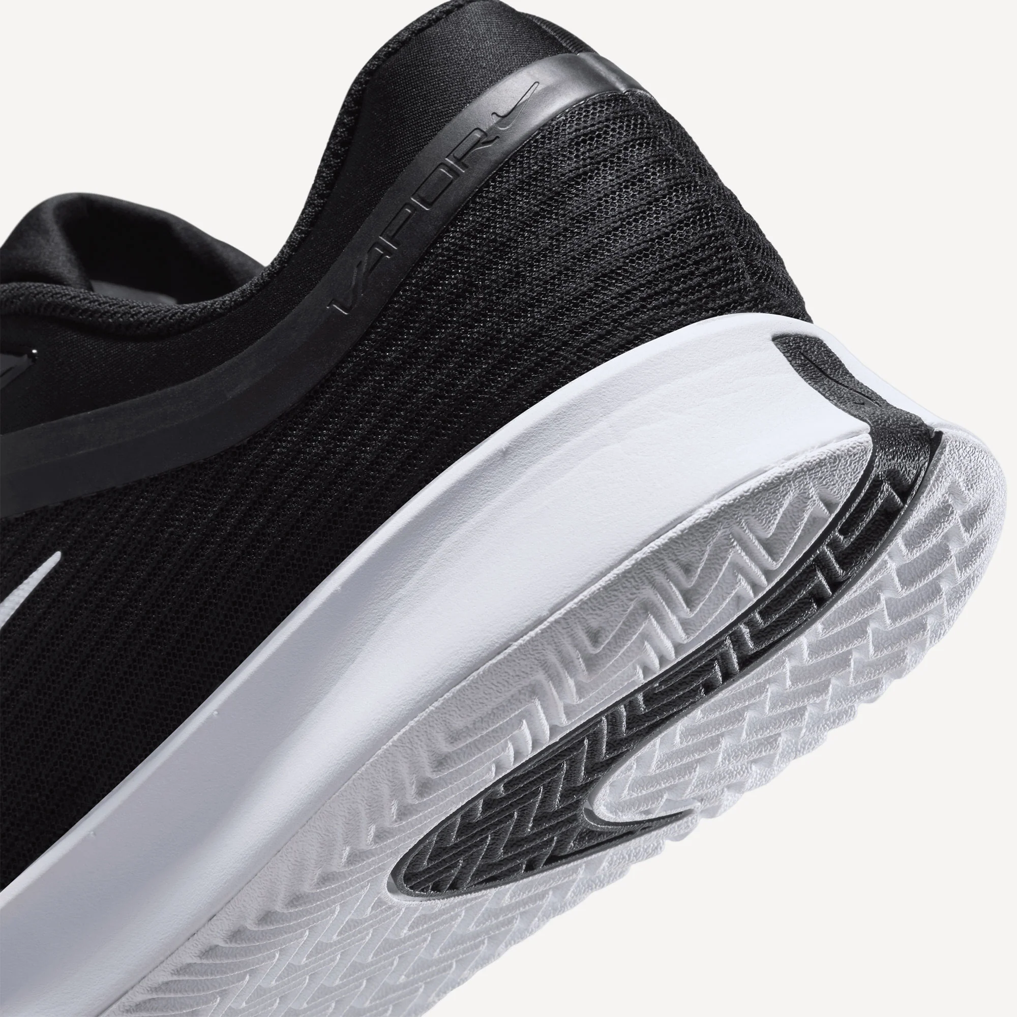 Nike Vapor Pro 3 Men's Clay Court Tennis Shoes - Image 8