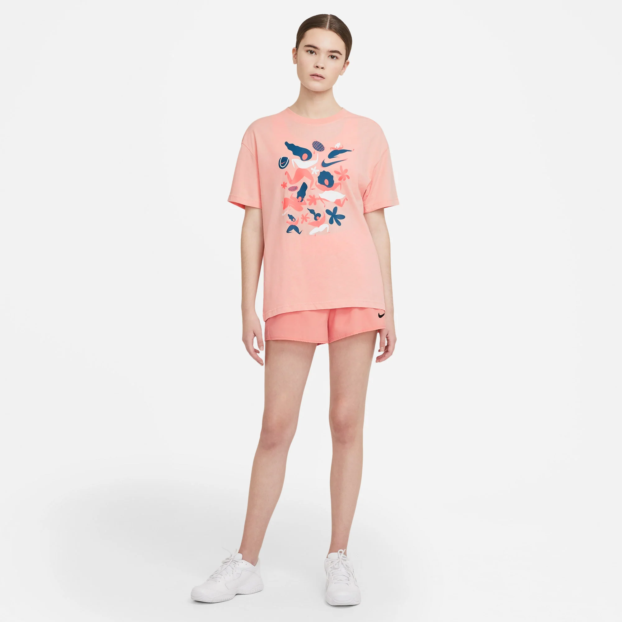 Nike Women's Graphic Tennis T-Shirt - Image 3