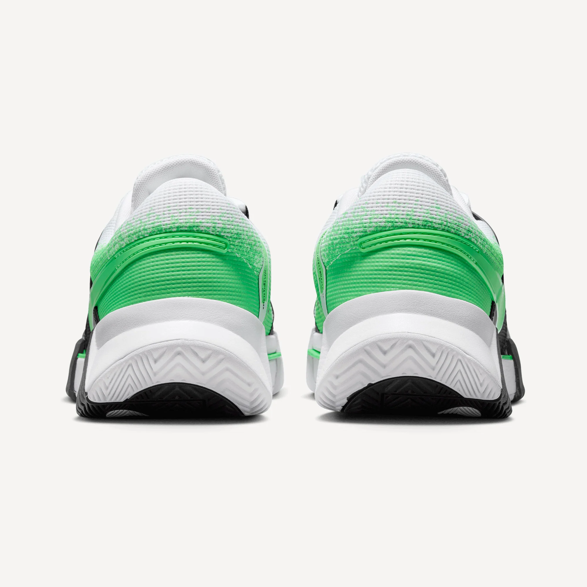 Nike Zoom GP Challenge 1 Men's Hard Court Tennis Shoes - Image 5