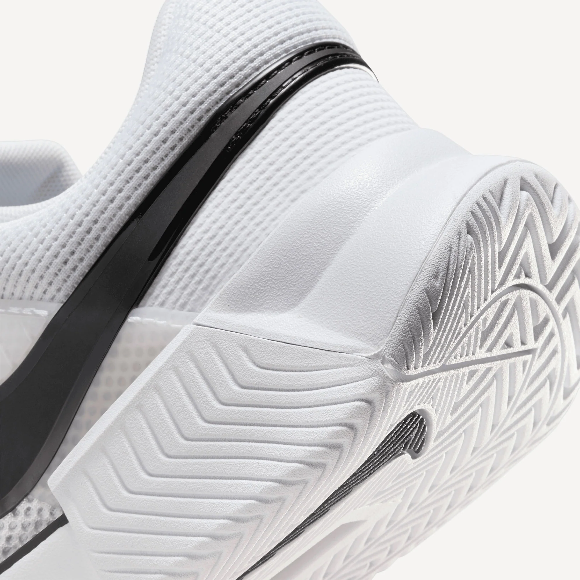 NikeCourt Zoom GP Challenge 1 Women's Hard Court Tennis Shoes - Image 8