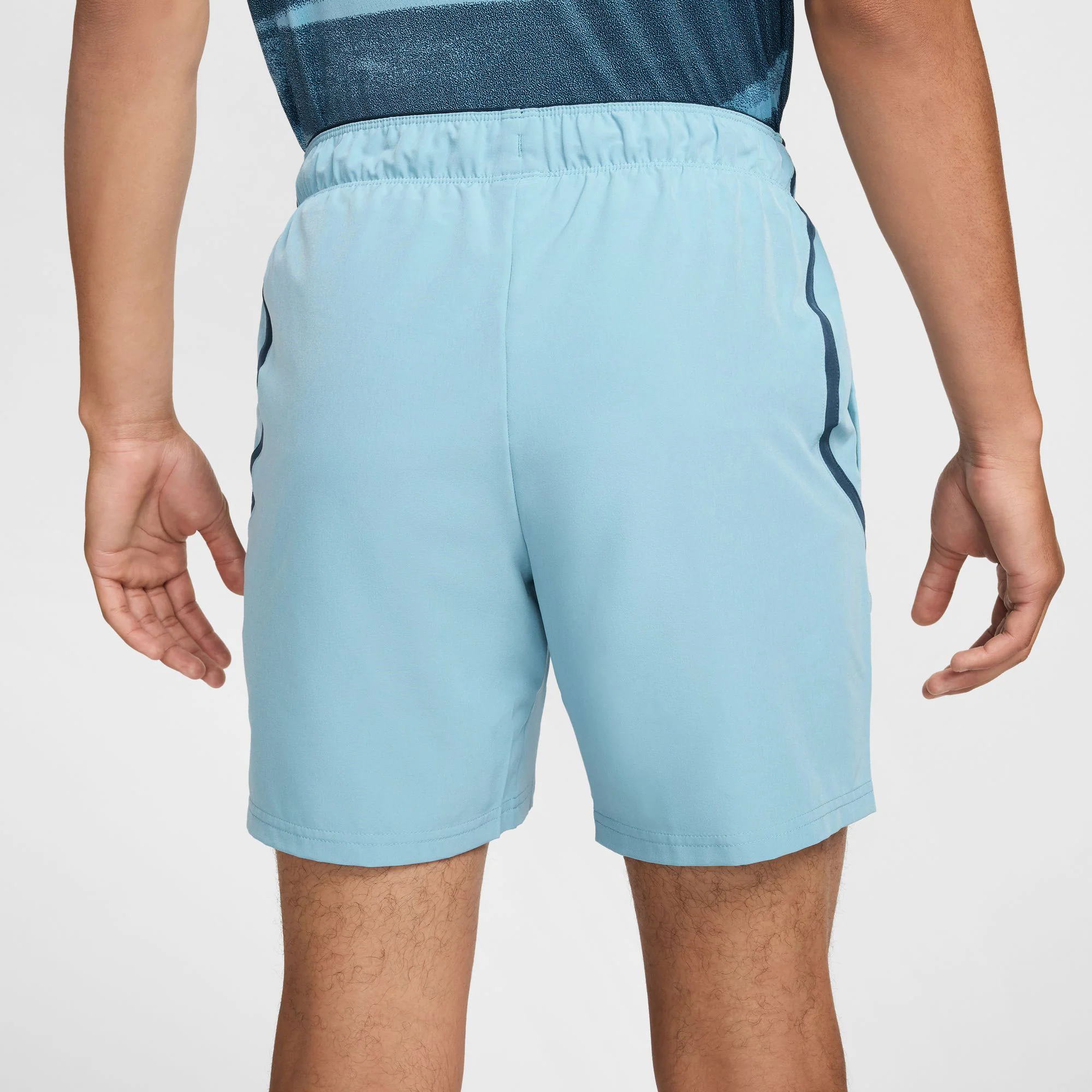 NikeCourt Advantage Men's Dri-FIT 7-Inch Tennis Shorts - Image 2