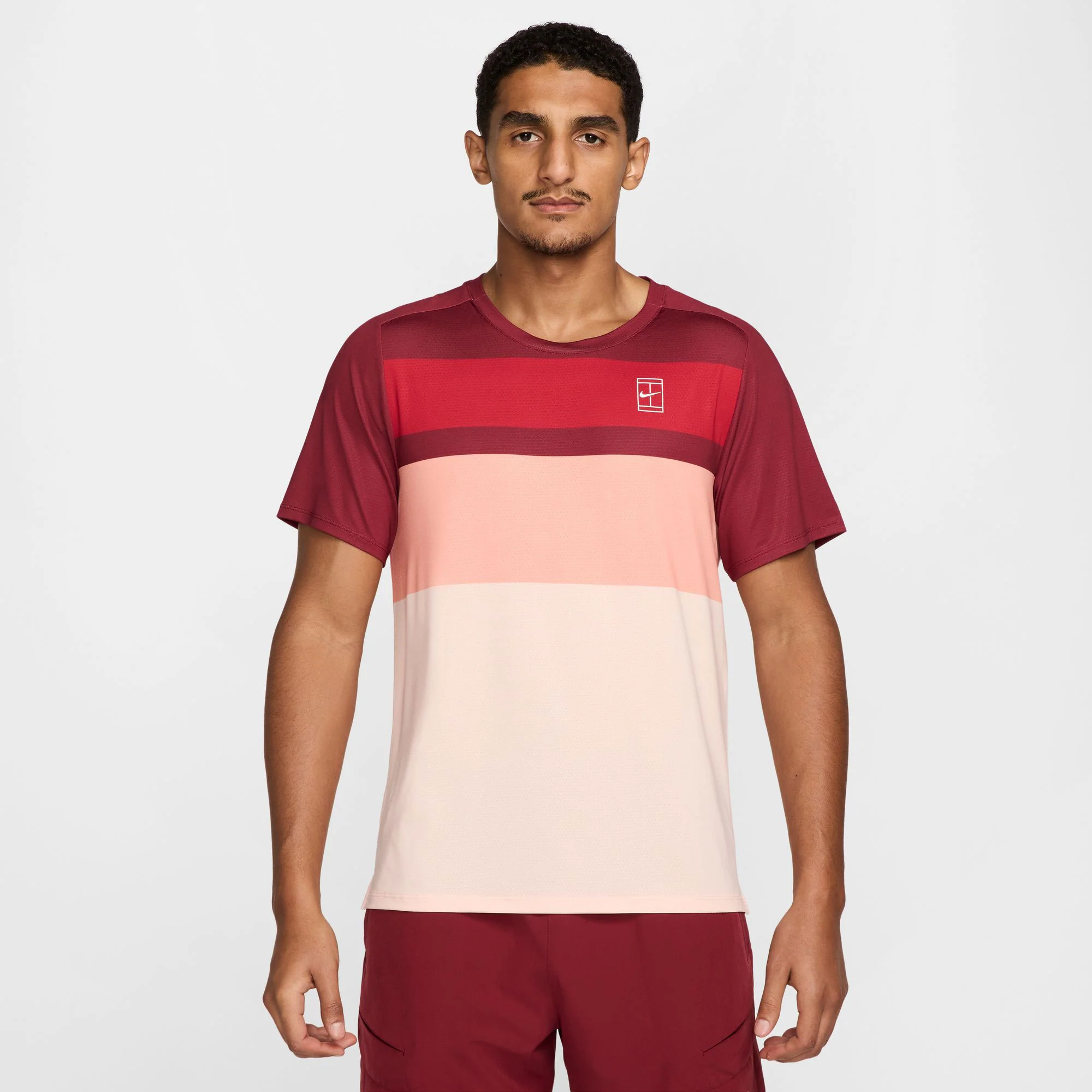 NikeCourt Advantage Men's Dri-FIT Printed Tennis Shirt