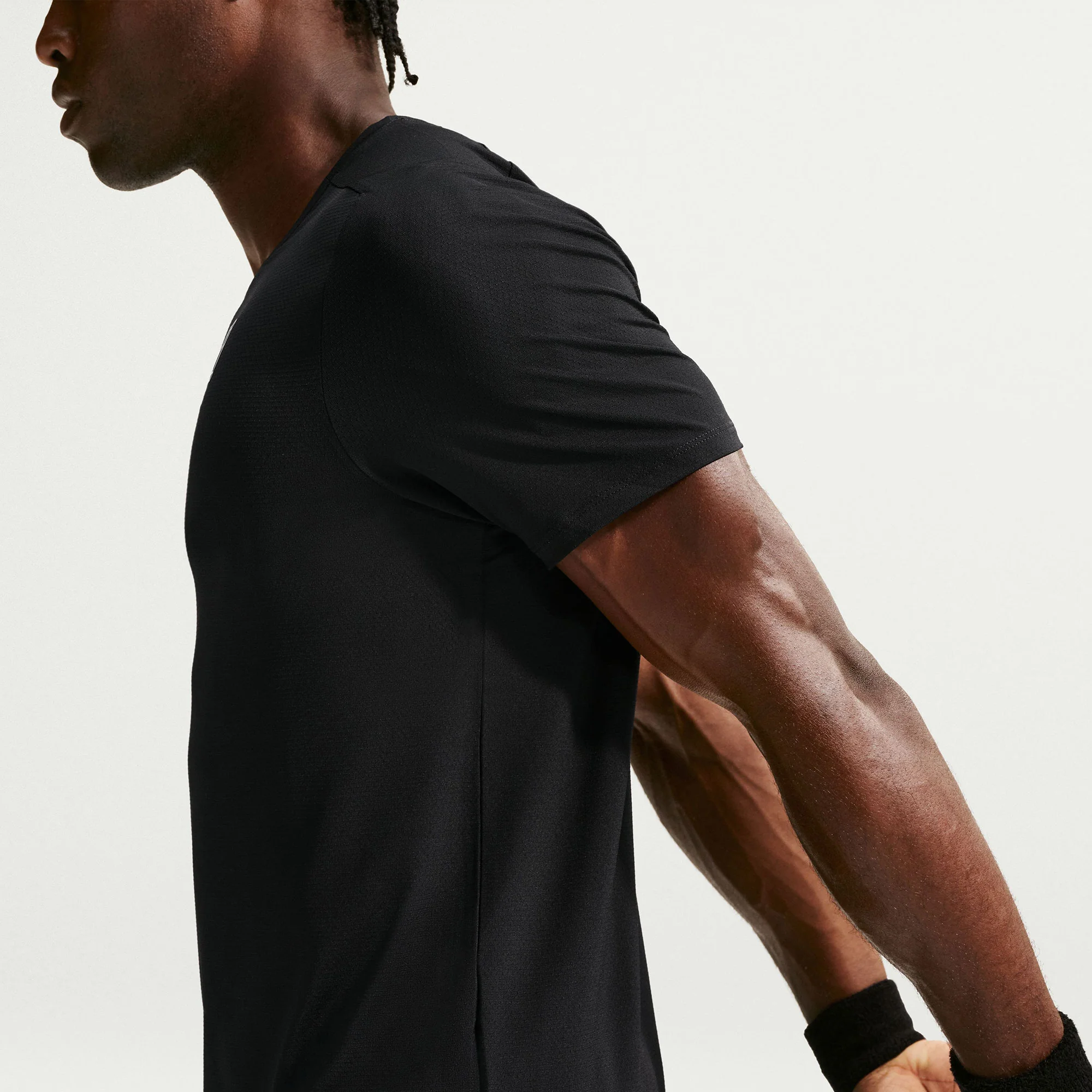 NikeCourt Advantage Men's Dri-FIT Tennis Shirt - Image 2