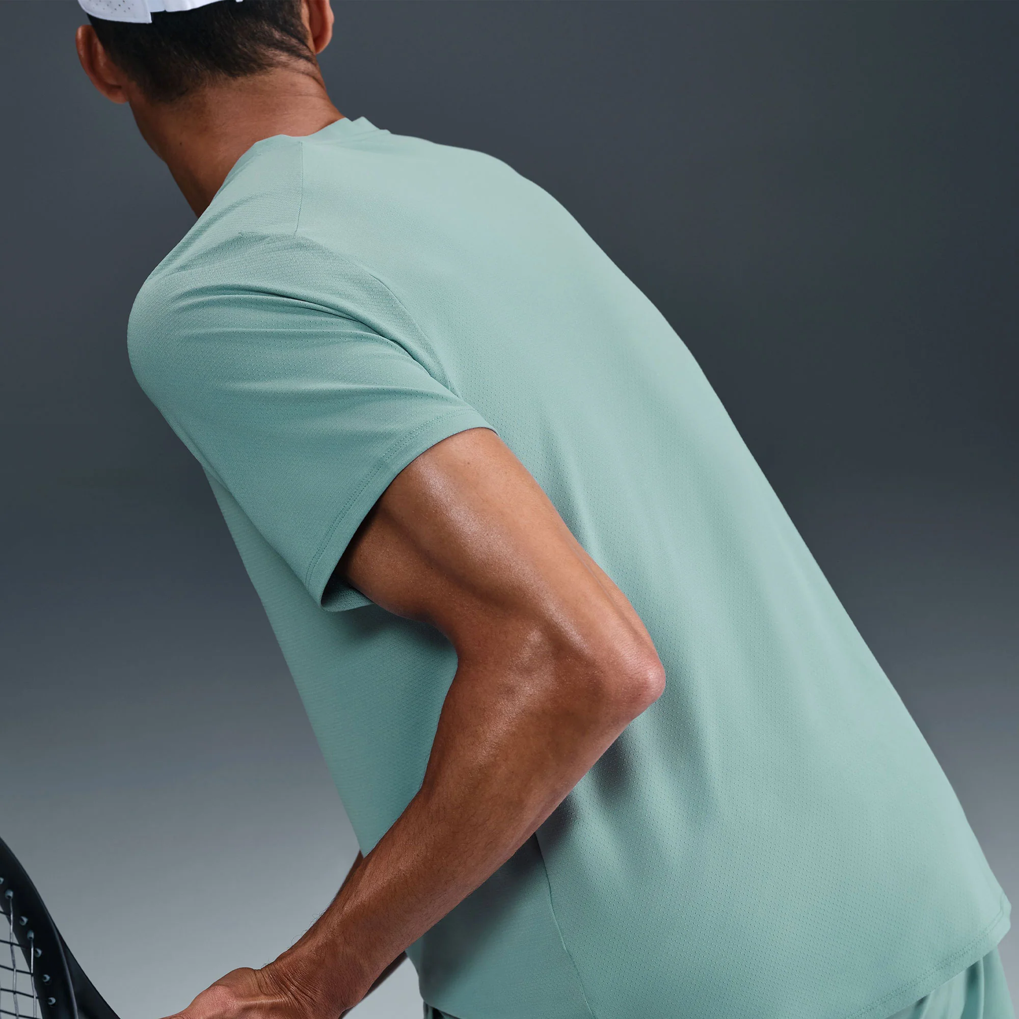 NikeCourt Advantage Men's Dri-FIT Tennis Shirt - Image 2