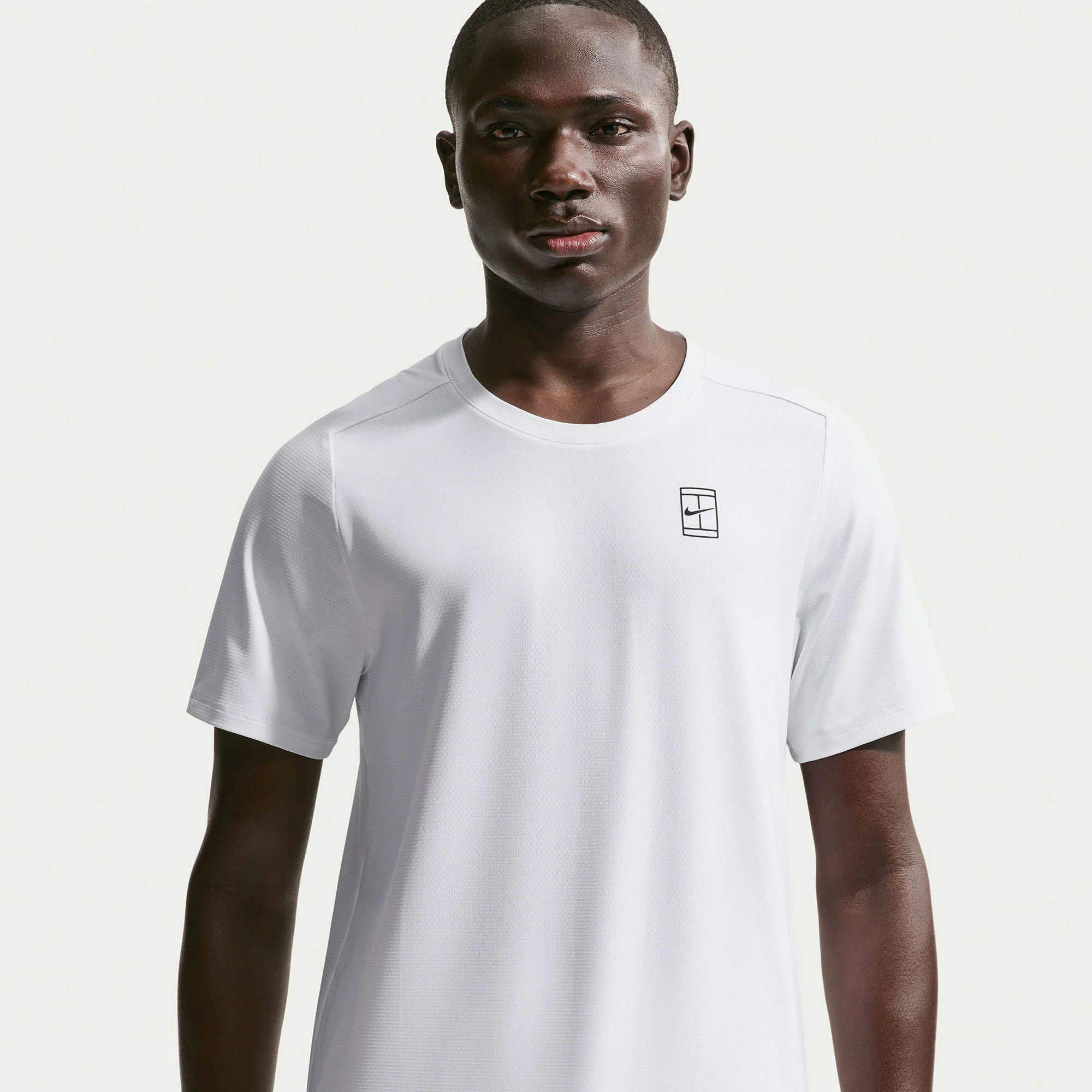 NikeCourt Advantage Men's Dri-FIT Tennis Shirt