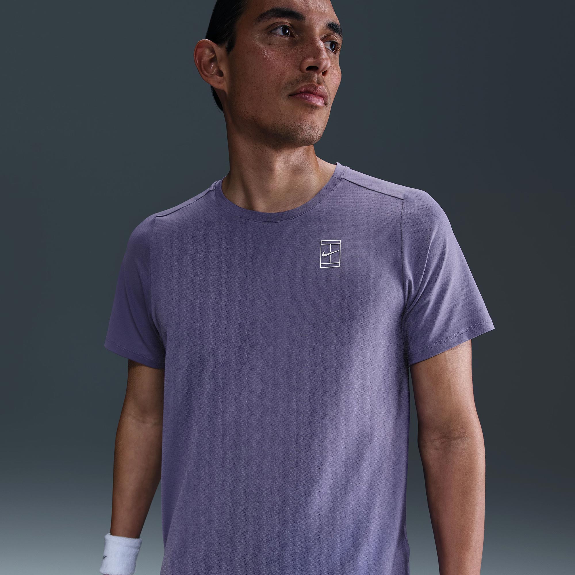 NikeCourt Advantage Men's Dri-FIT Tennis Shirt