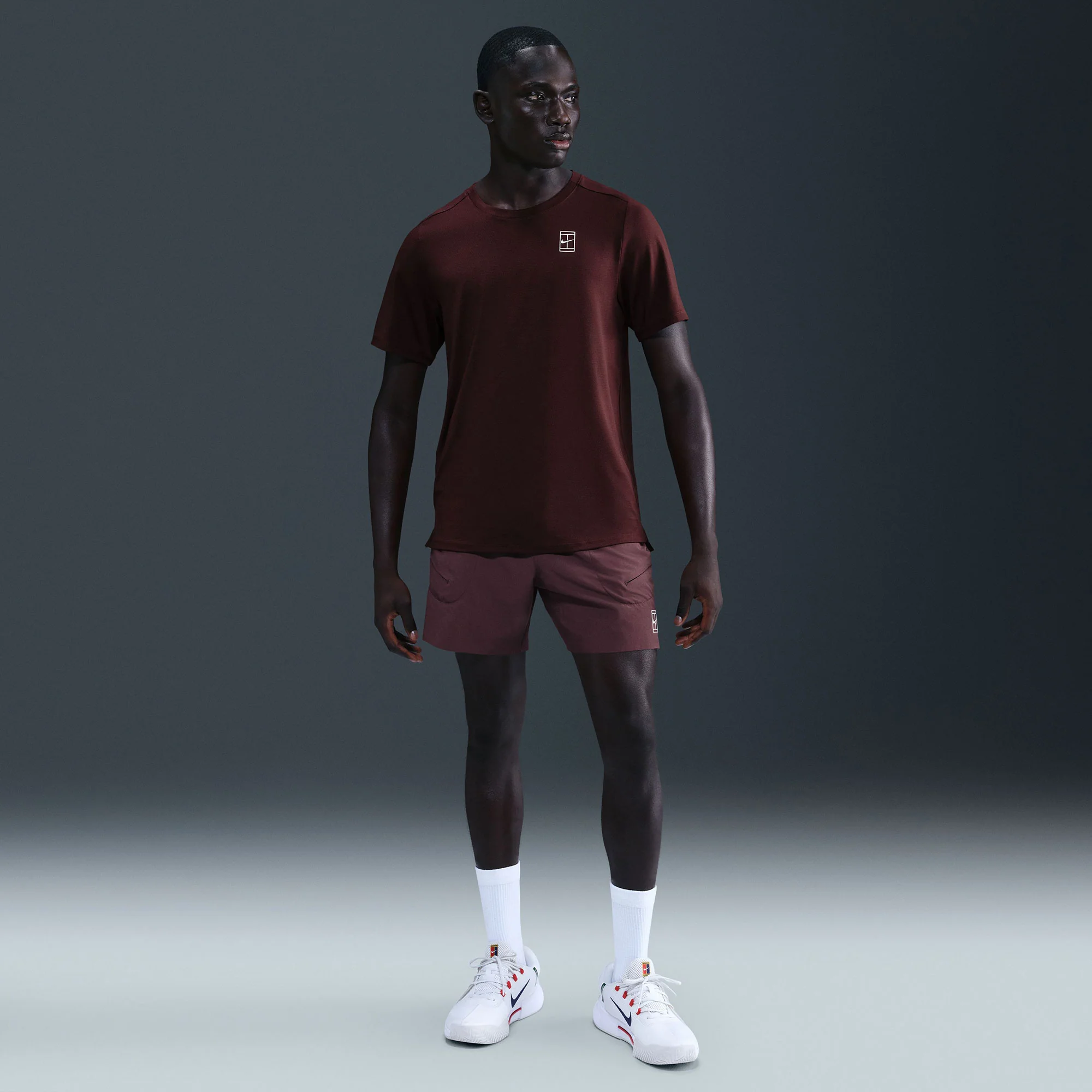 NikeCourt Advantage Men's Dri-FIT Tennis Shirt - Image 4