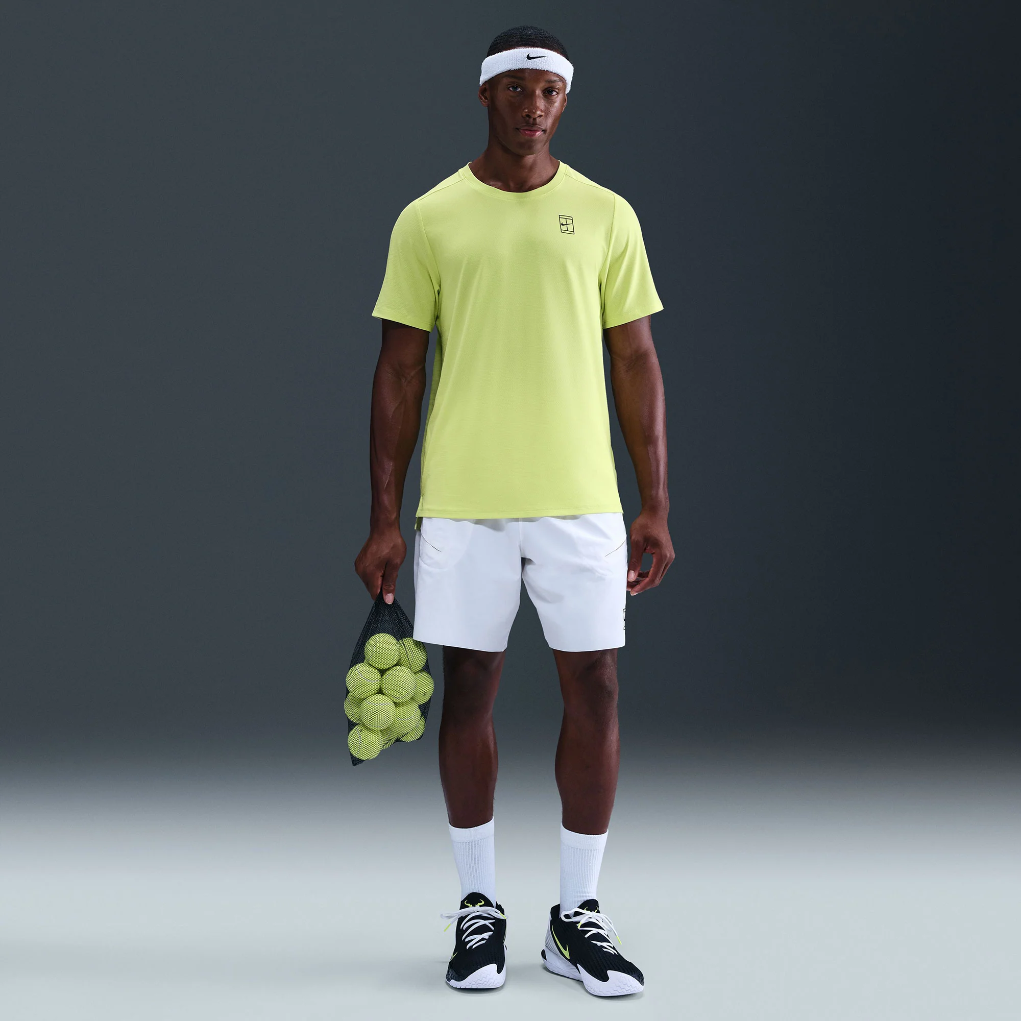 NikeCourt Advantage Men's Dri-FIT Tennis Shirt - Image 4