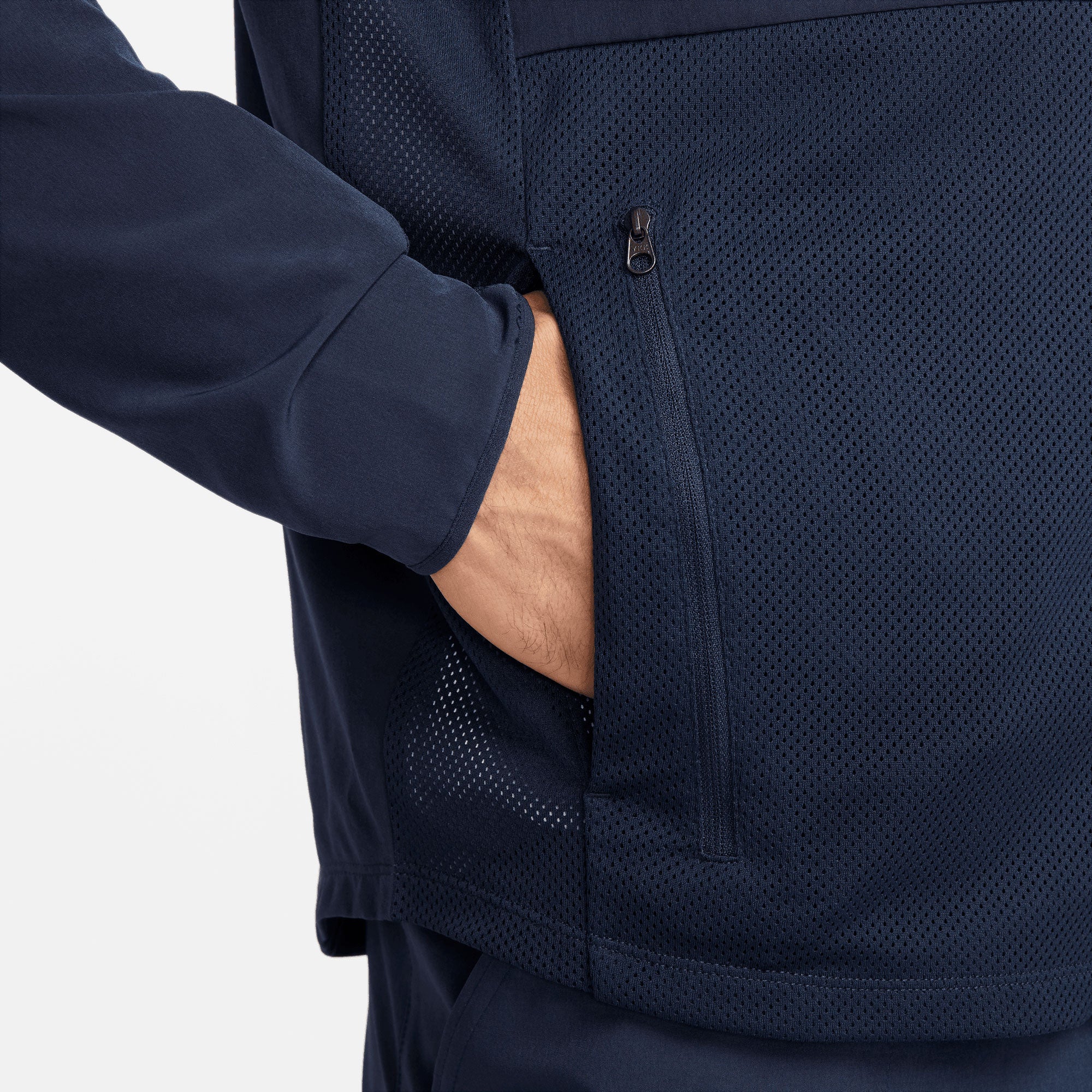NikeCourt Advantage Men's Packable Tennis Jacket - Image 4