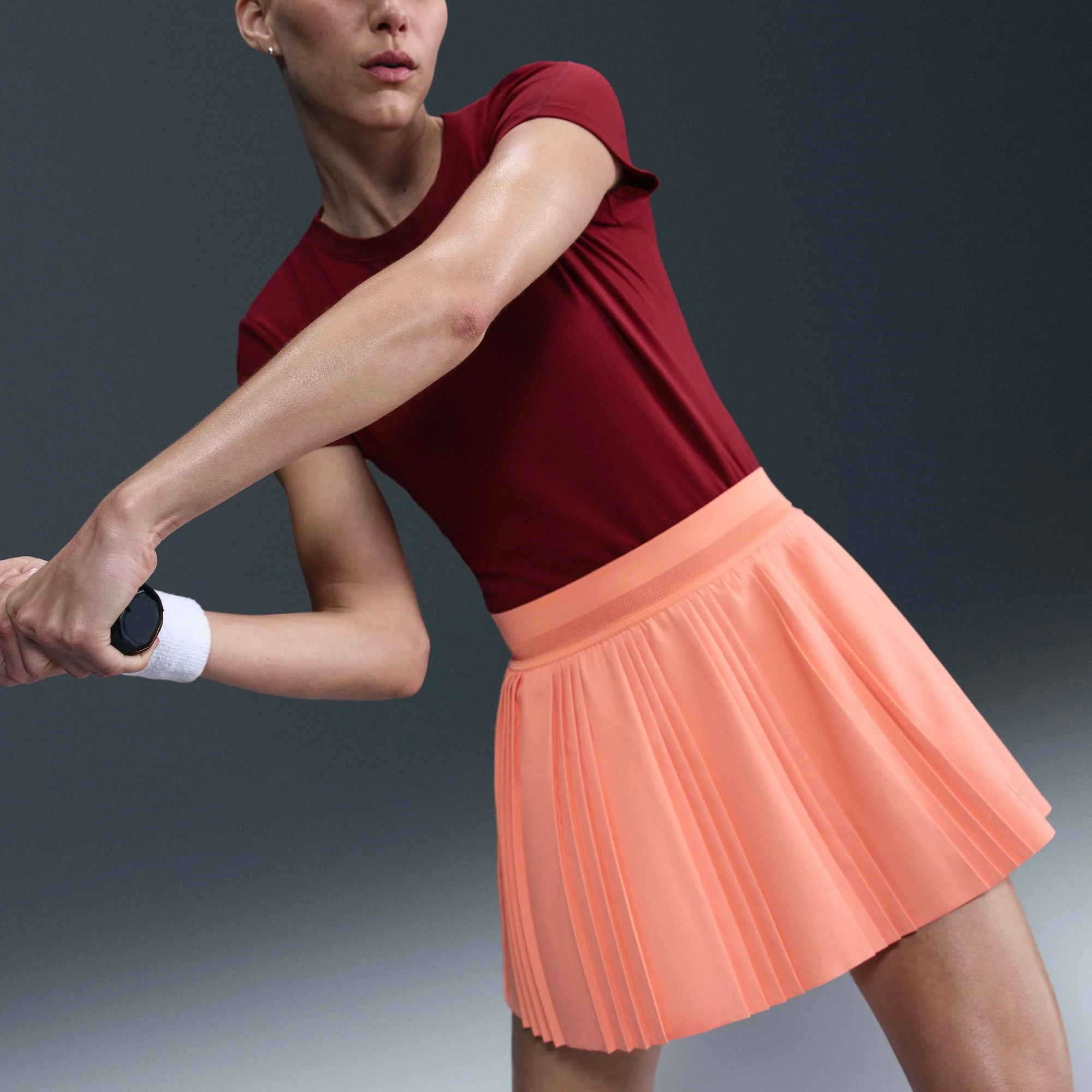NikeCourt Advantage Women's Dri-FIT High-Waisted Pleated Tennis Skirt - Image 5