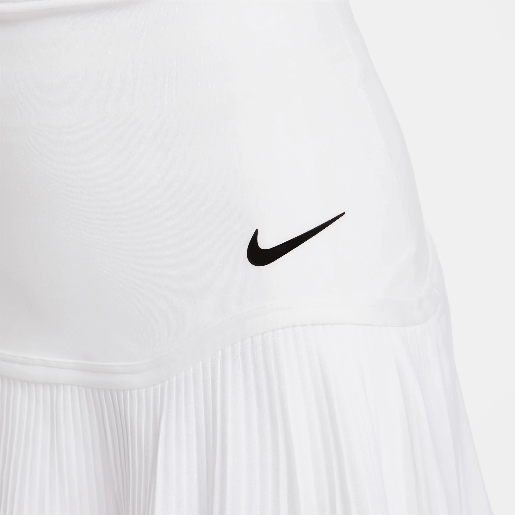 NikeCourt Advantage Women's Dri-FIT Pleated Tennis Skirt - Image 4