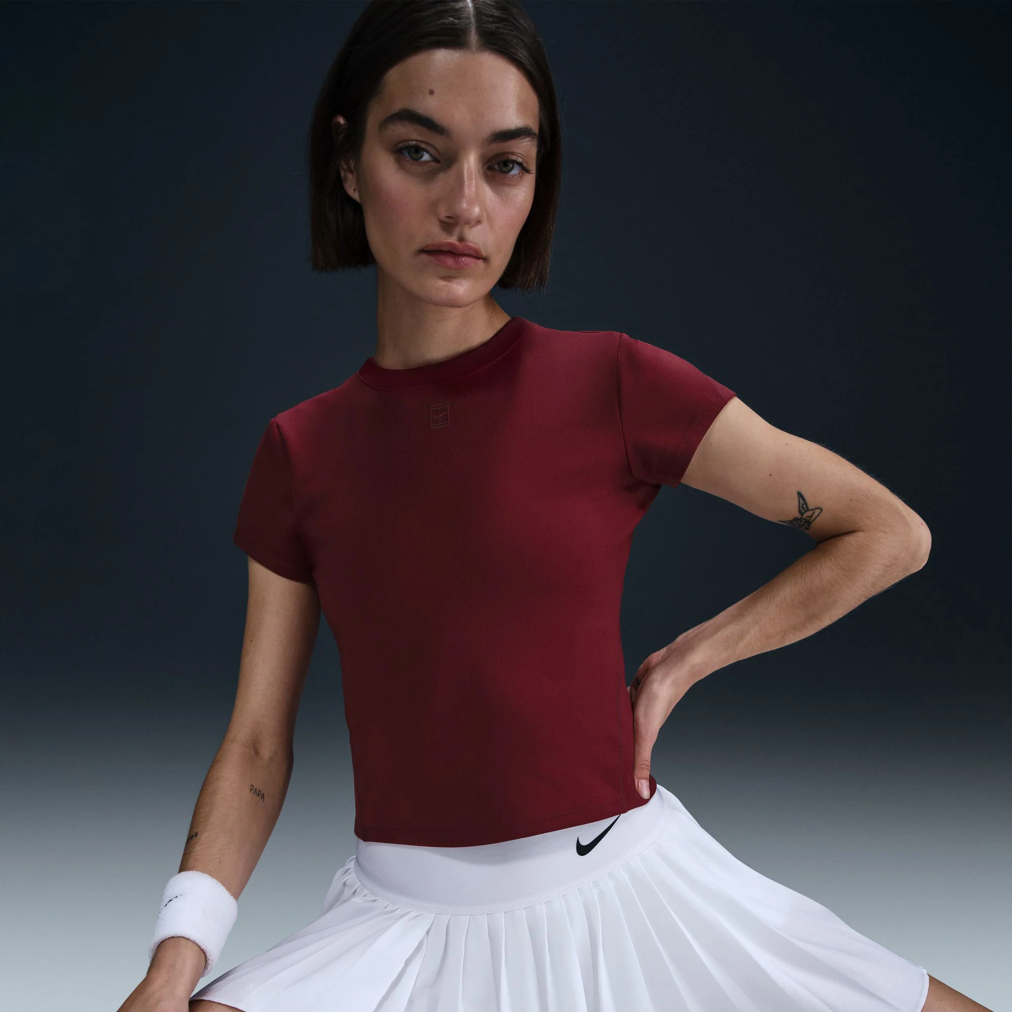 NikeCourt Advantage Women's Dri-FIT Tennis Shirt - Image 3