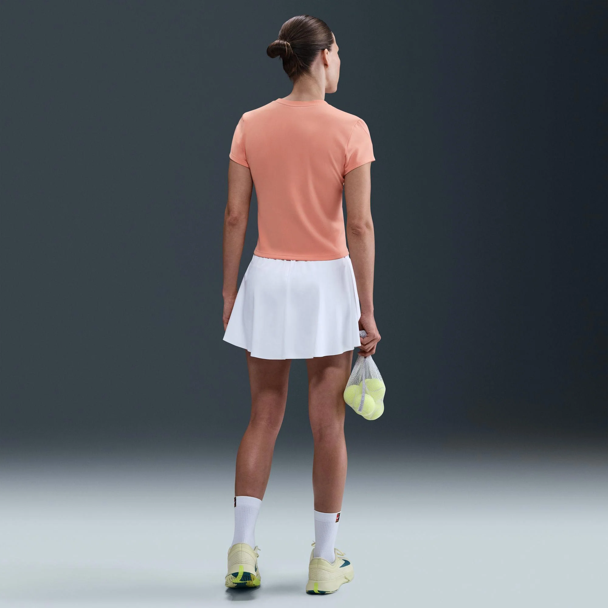 NikeCourt Advantage Women's Dri-FIT Tennis Shirt - Image 5