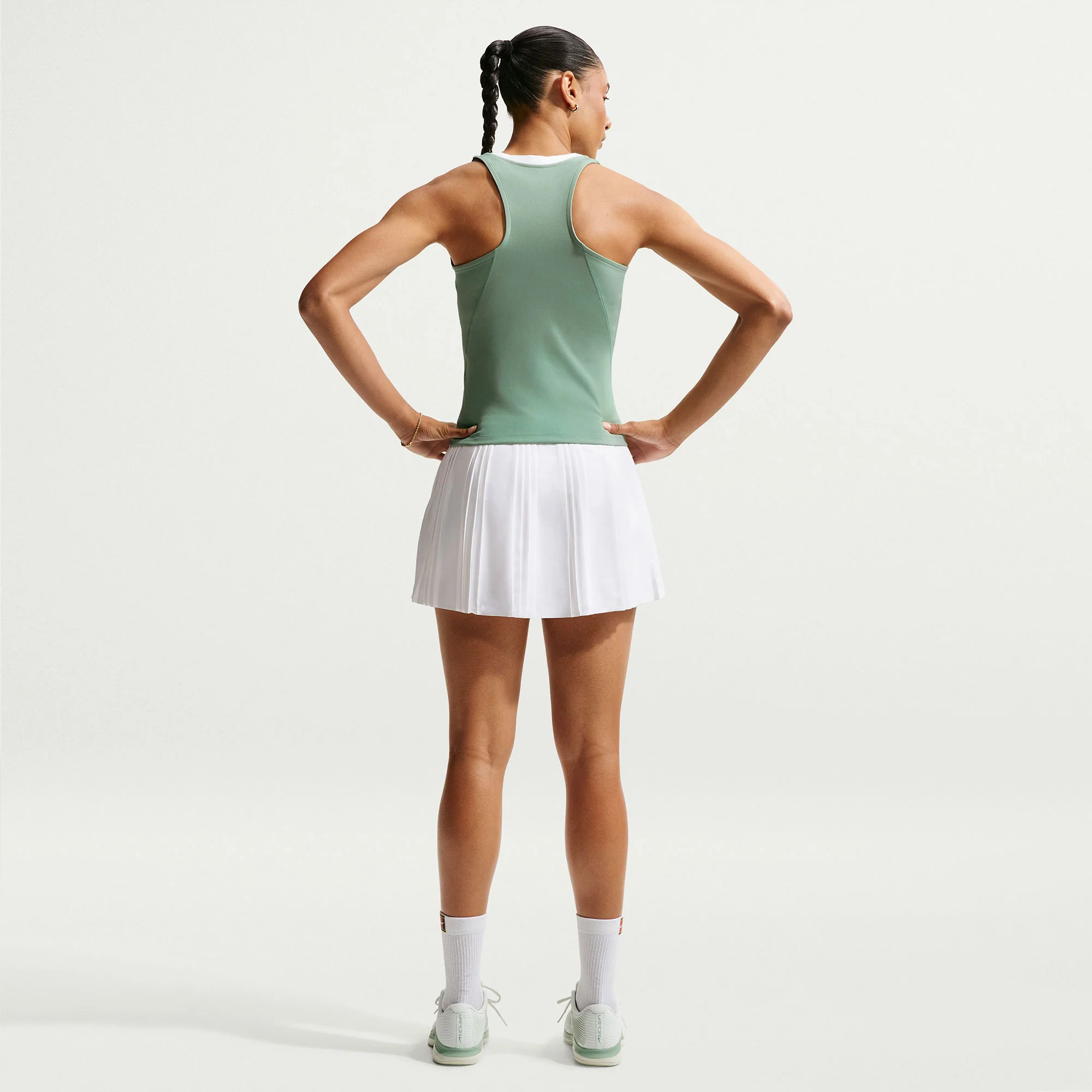 NikeCourt Advantage Women's Dri-FIT Tennis Tank - Image 4