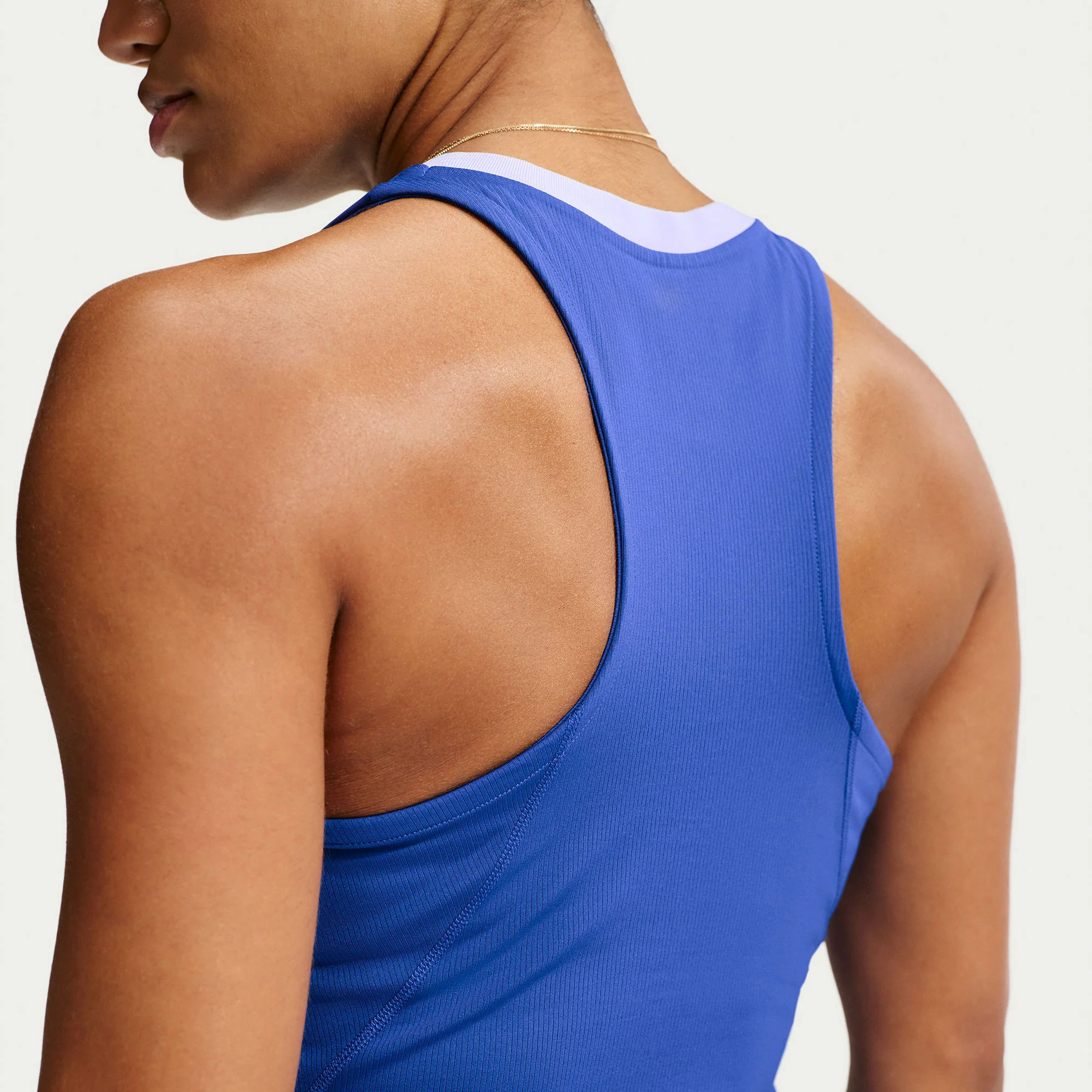 NikeCourt Advantage Women's Dri-FIT Tennis Tank - Image 2