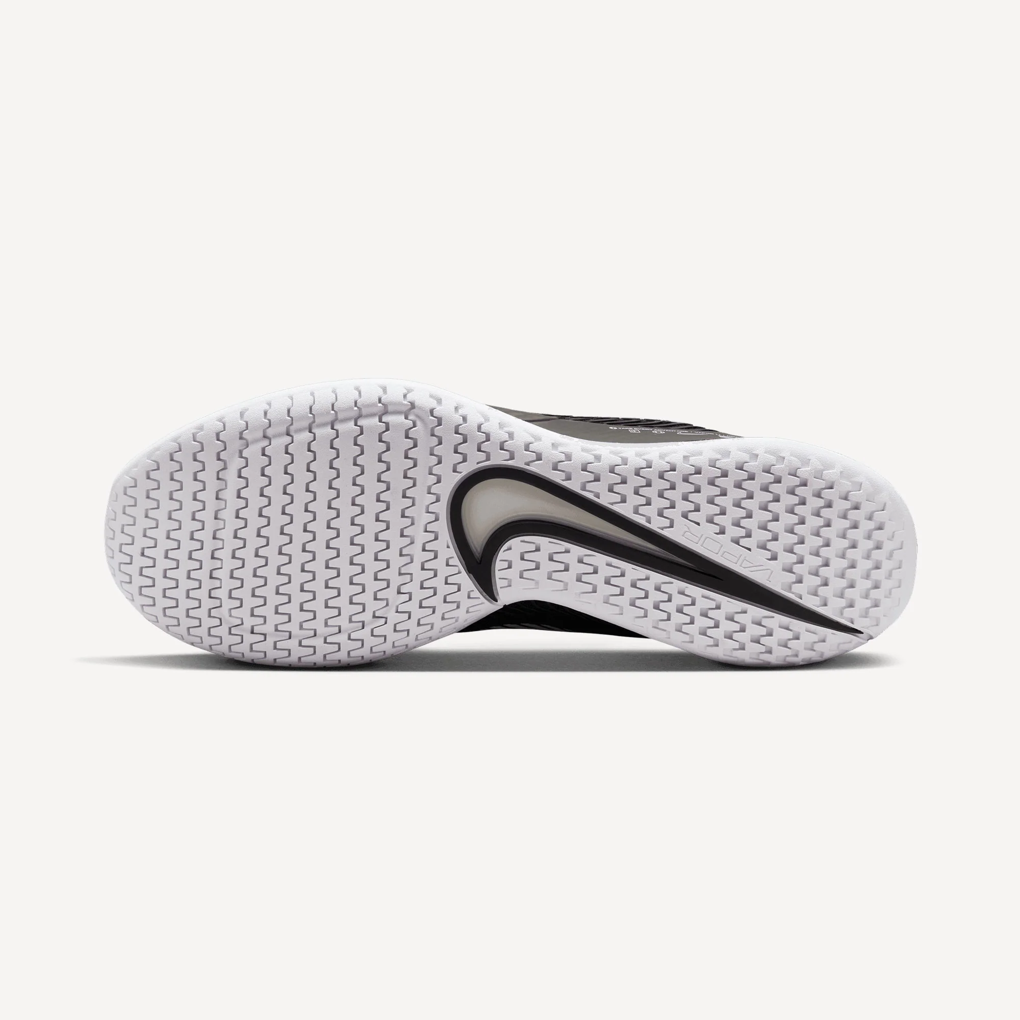 NikeCourt Air Zoom Vapor 11 Men's Hard Court Tennis Shoes - Image 2