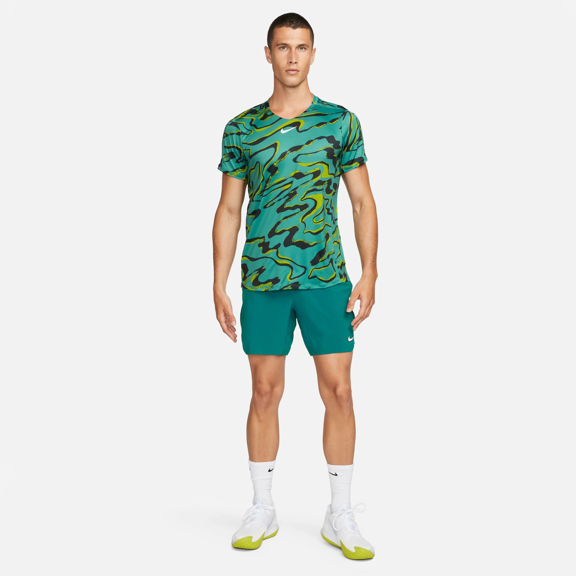 NikeCourt Dri-FIT Advantage Men's Printed Tennis Shirt - Image 4