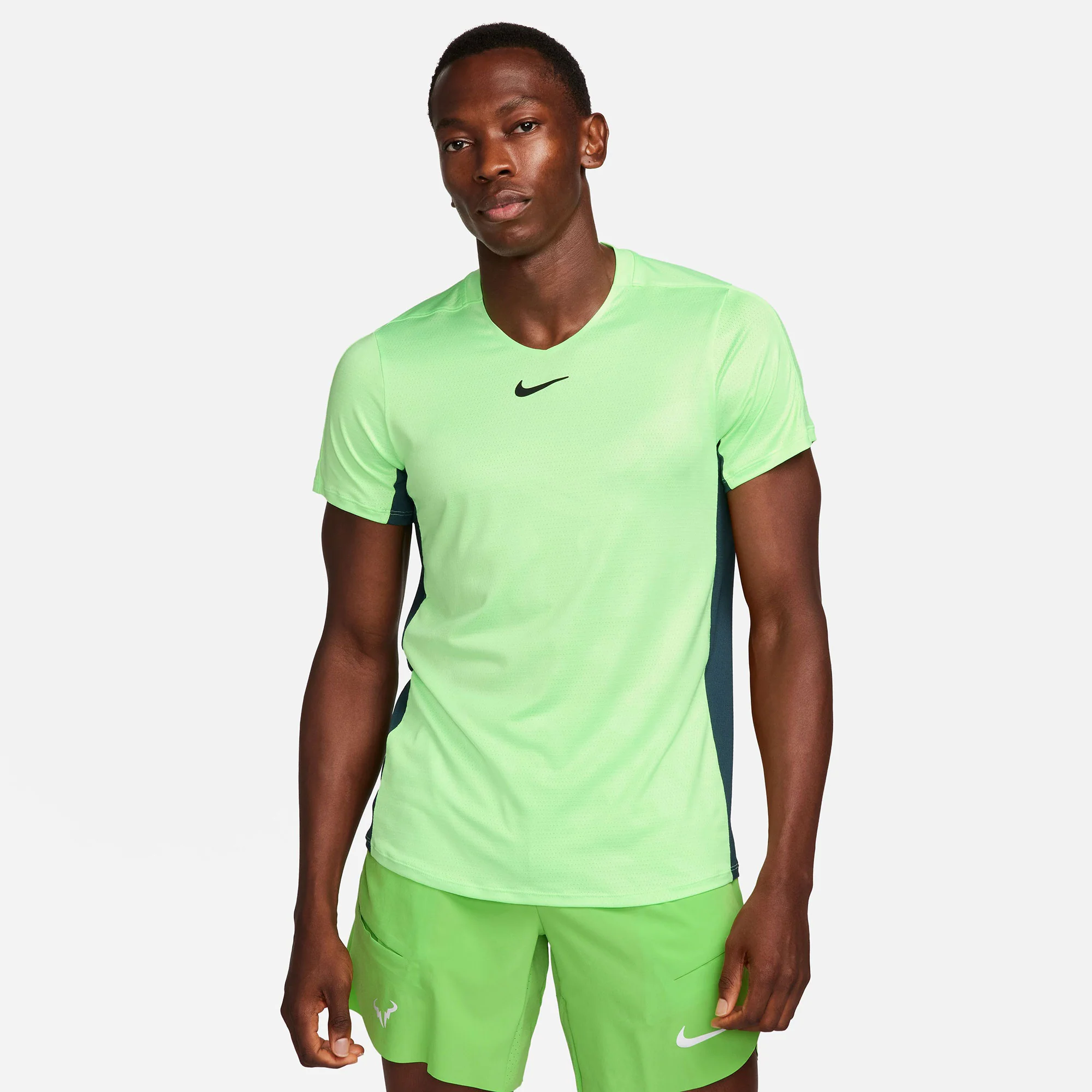 NikeCourt Dri-FIT Advantage Men's Printed Tennis Shirt