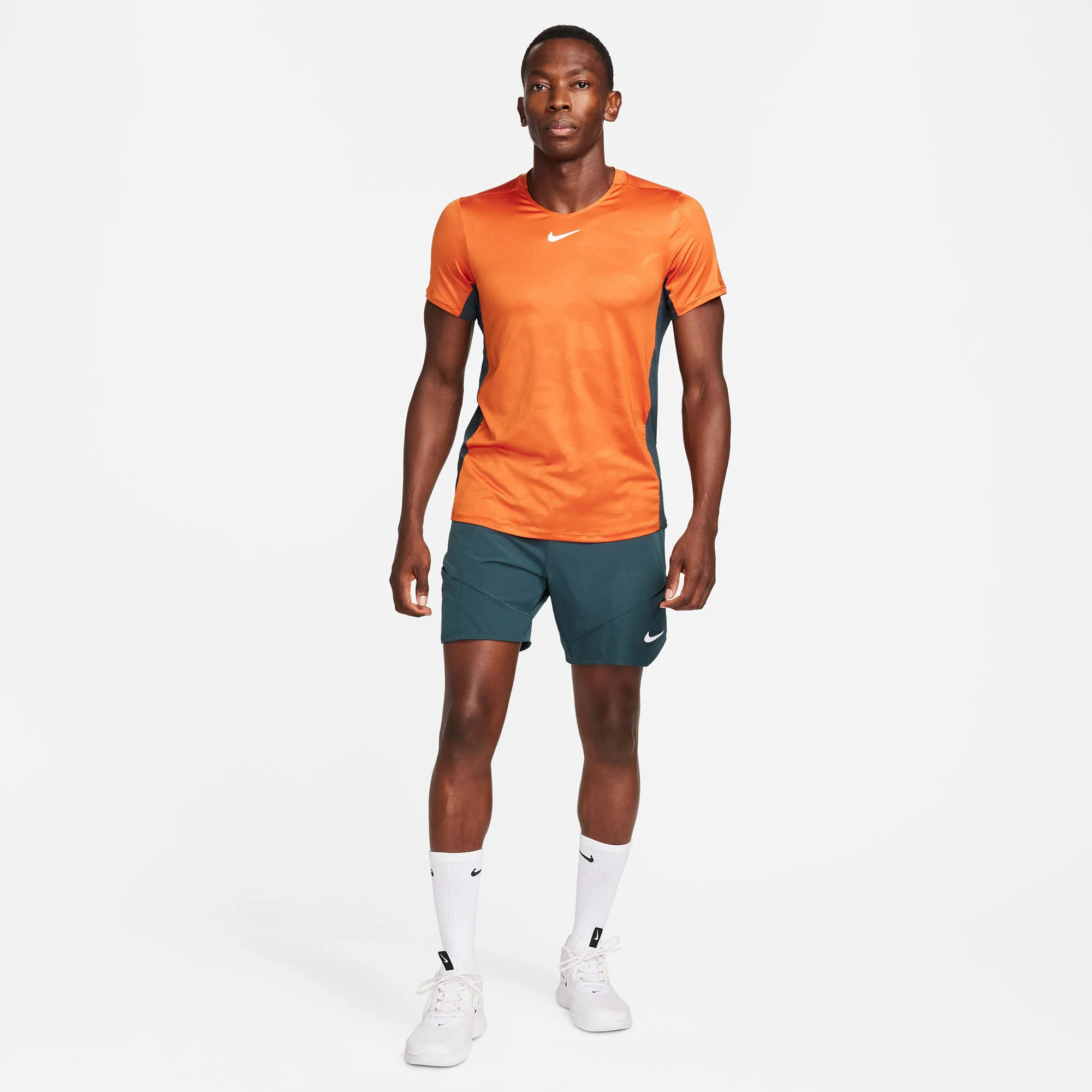 NikeCourt Dri-FIT Advantage Men's Printed Tennis Shirt - Image 5
