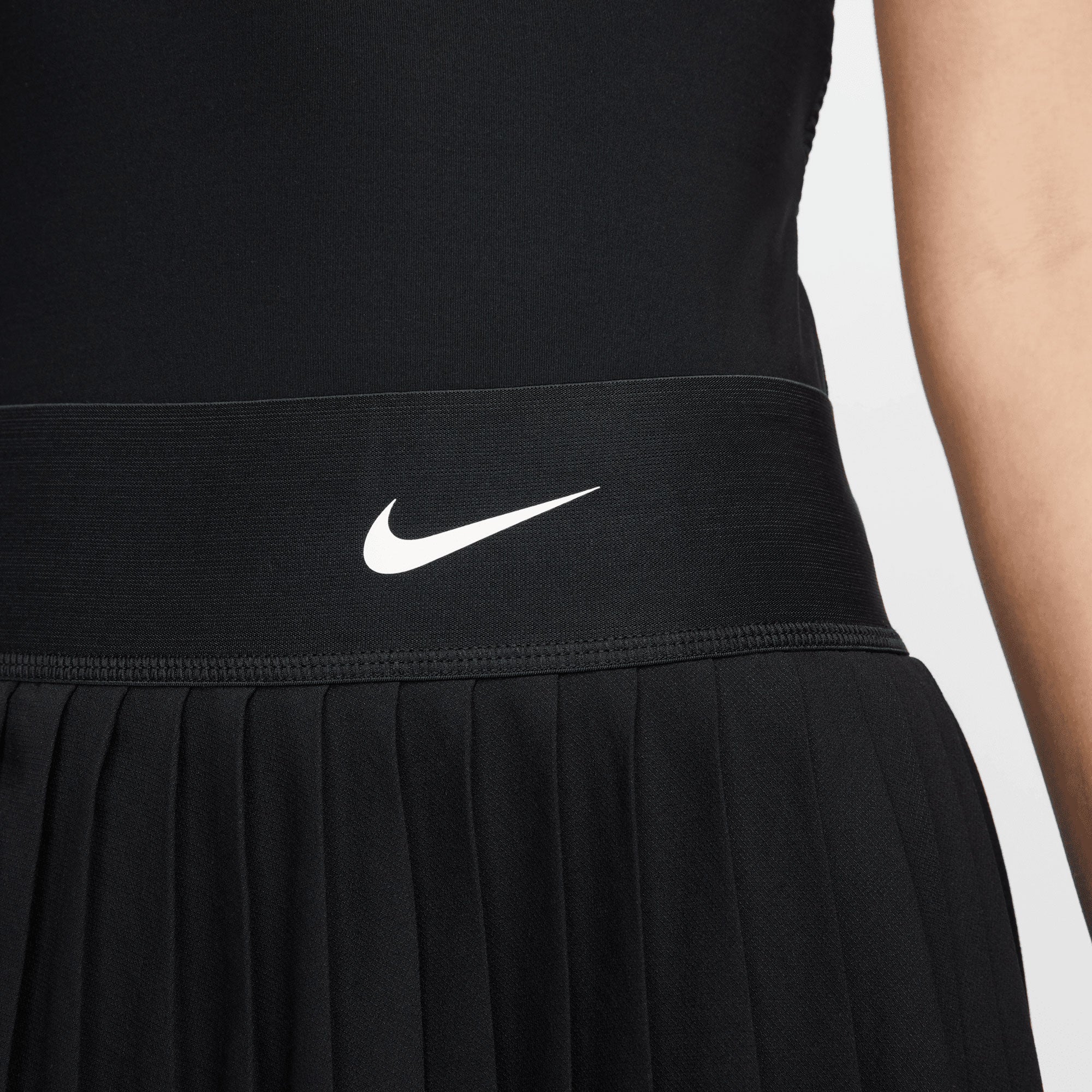 NikeCourt Dri-FIT Advantage Women's Pleated Tennis Skirt - Image 4