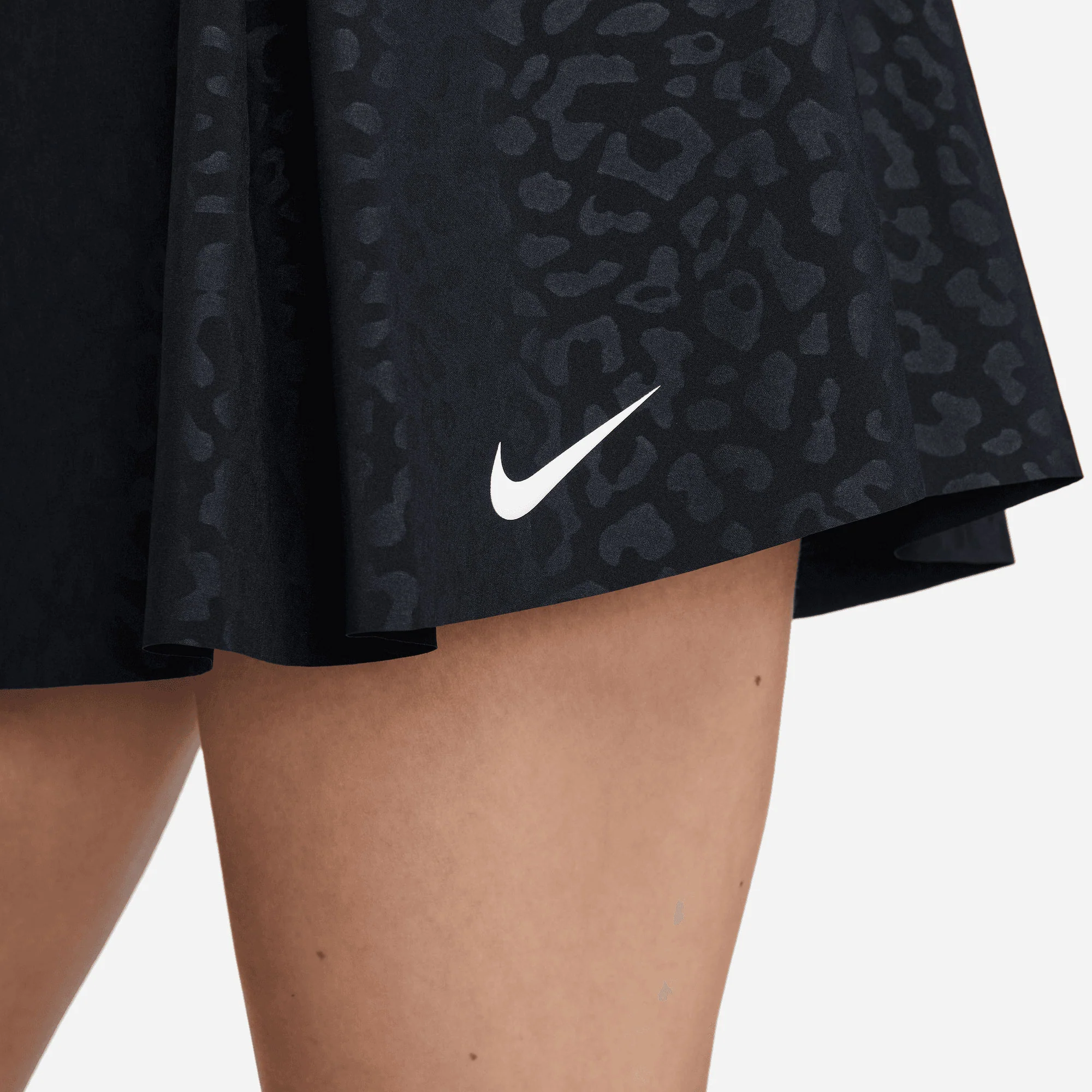 NikeCourt Dri-FIT Club Women's Printed Tall Tennis Skirt - Image 4