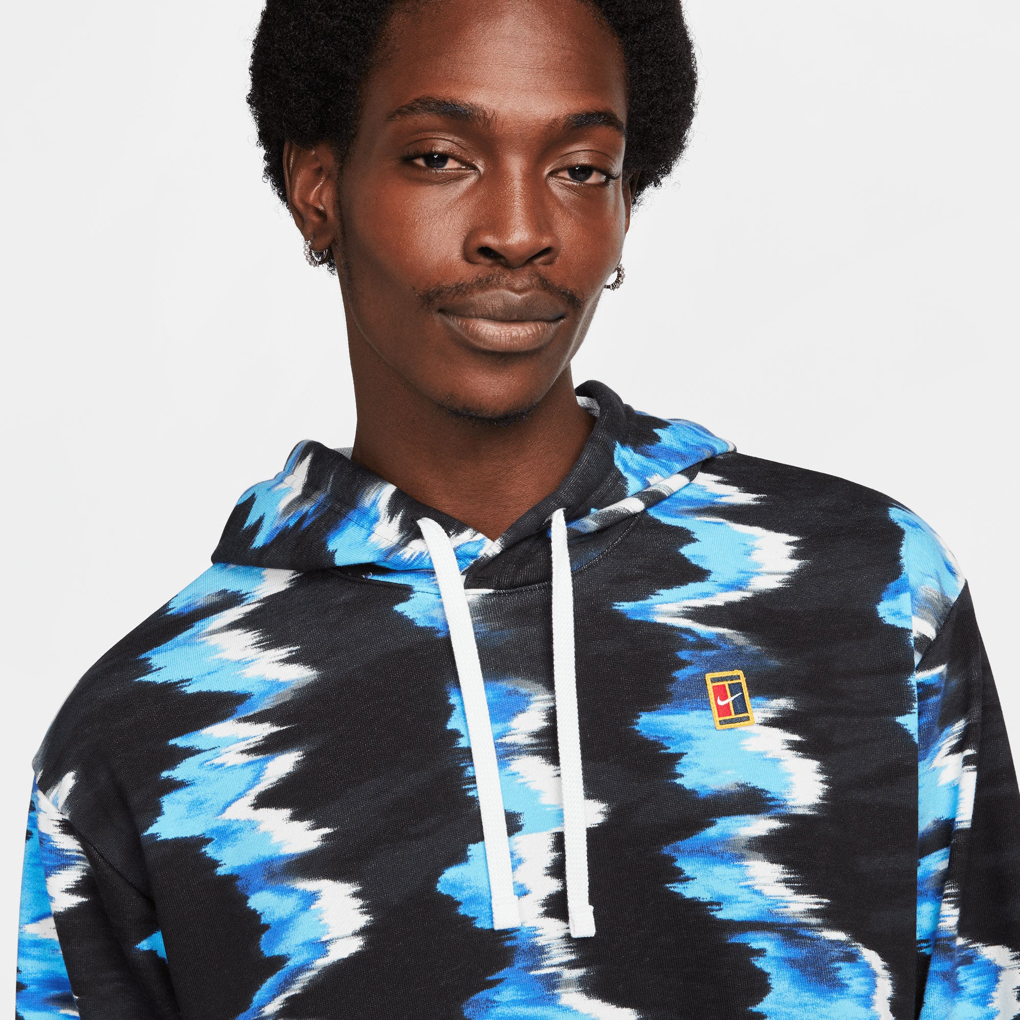 NikeCourt Dri-FIT Heritage Men's Fleece Printed Tennis Hoodie - Image 5