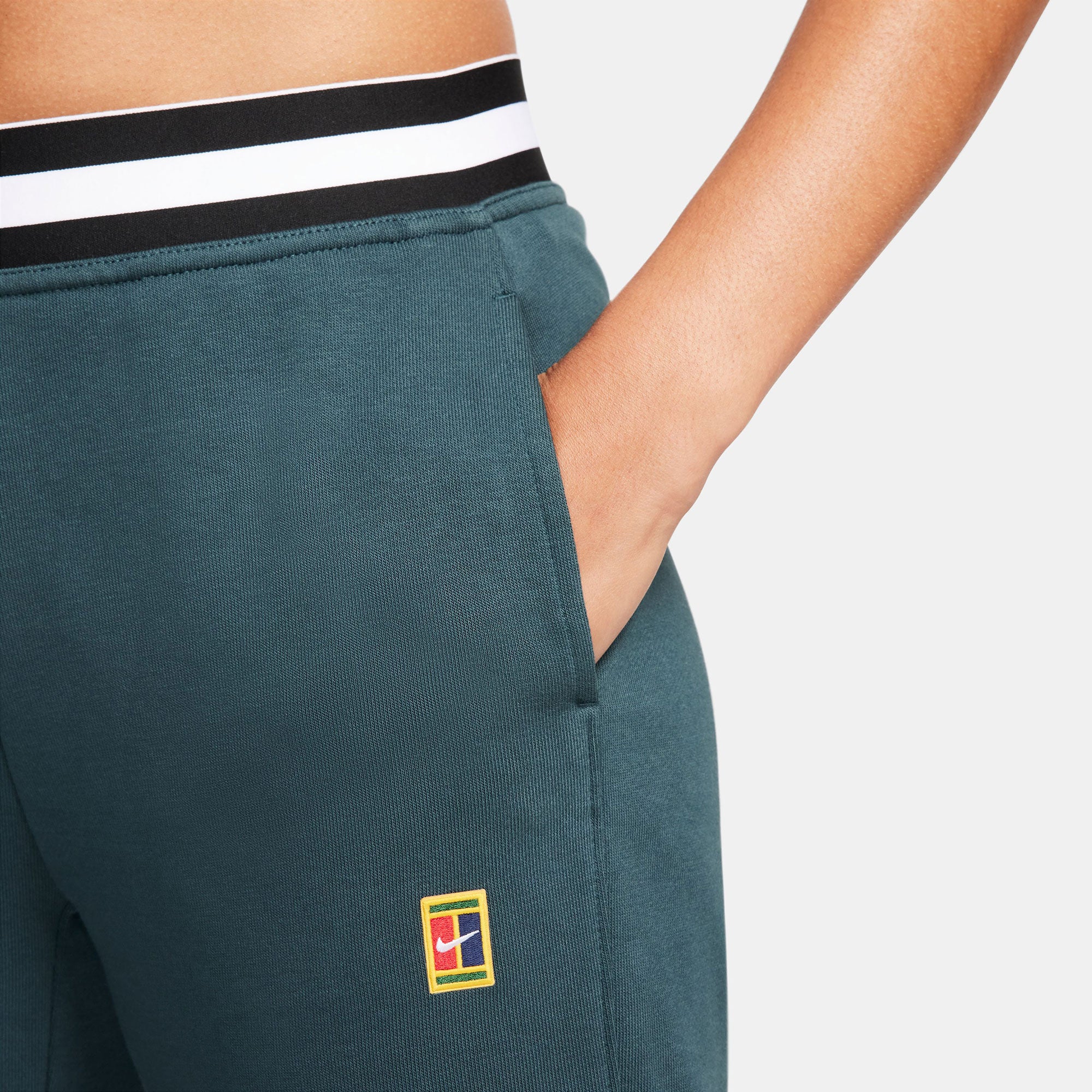 NikeCourt Dri-FIT Heritage Women's Fleece Tennis Pants - Image 3