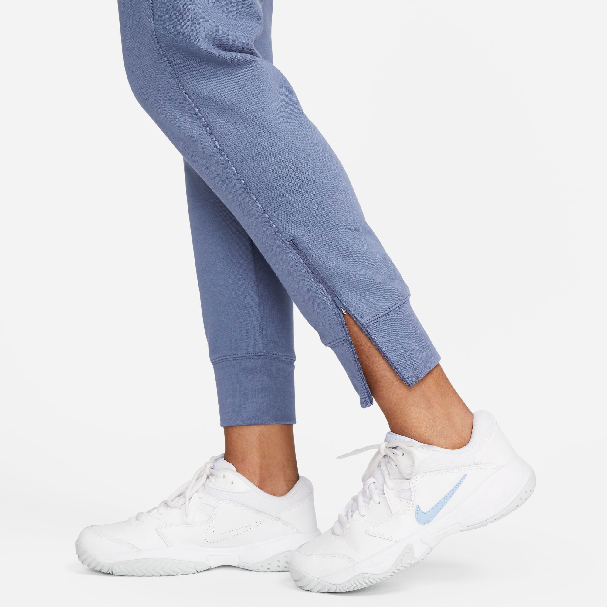 NikeCourt Dri-FIT Heritage Women's Fleece Tennis Pants - Image 4